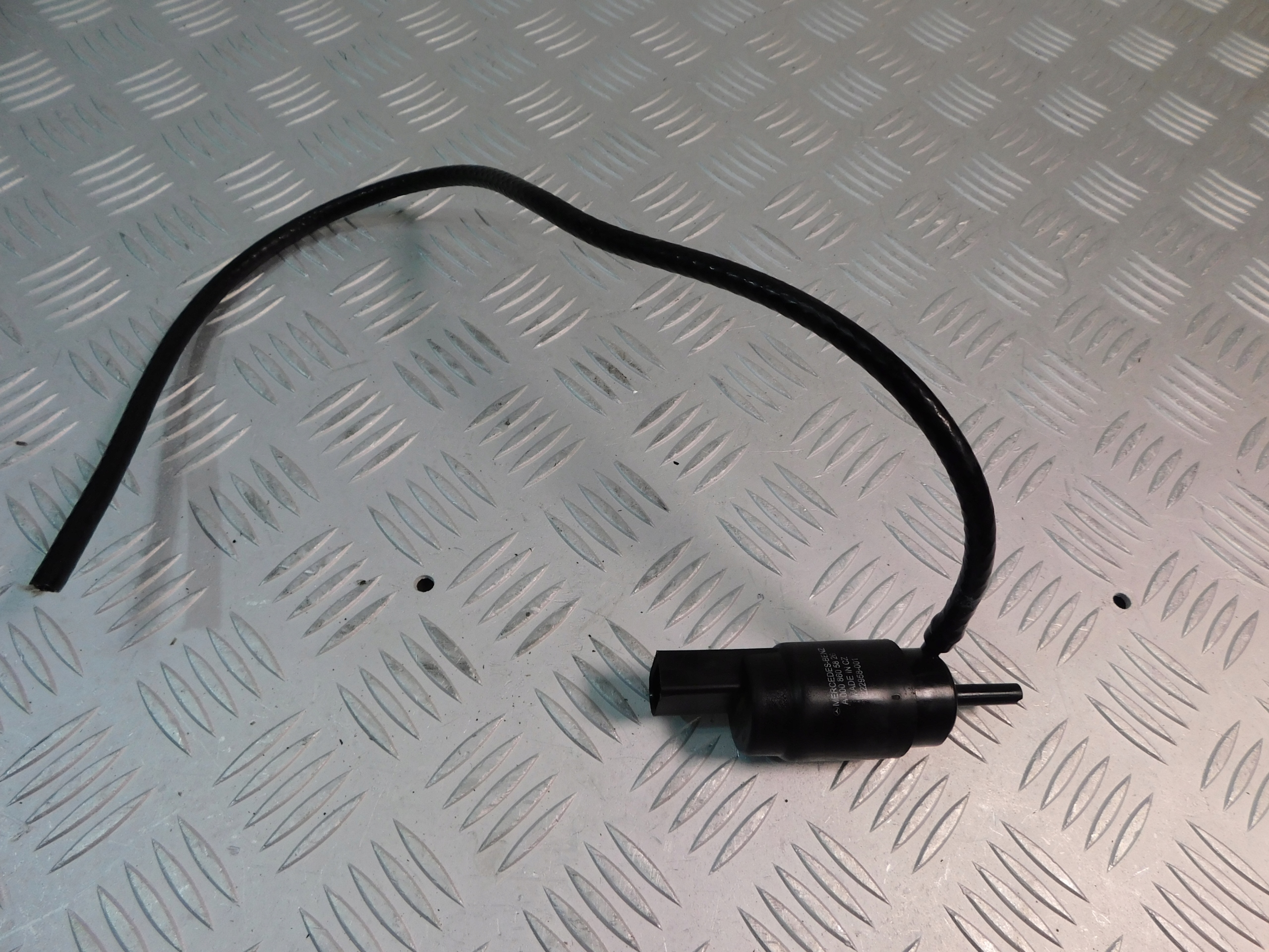 Mercedes Sprinter 906 VW Crafter electrical pump washers original