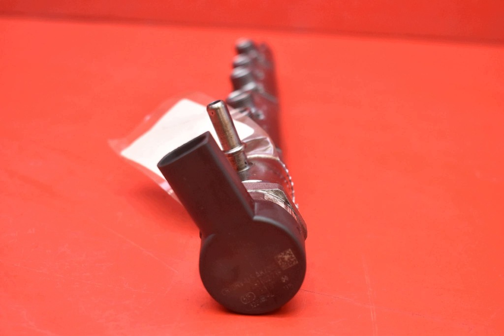 rampe injection 780912701 0445214182 0281002738 BMW E90 E91 2.0 D 143 KM