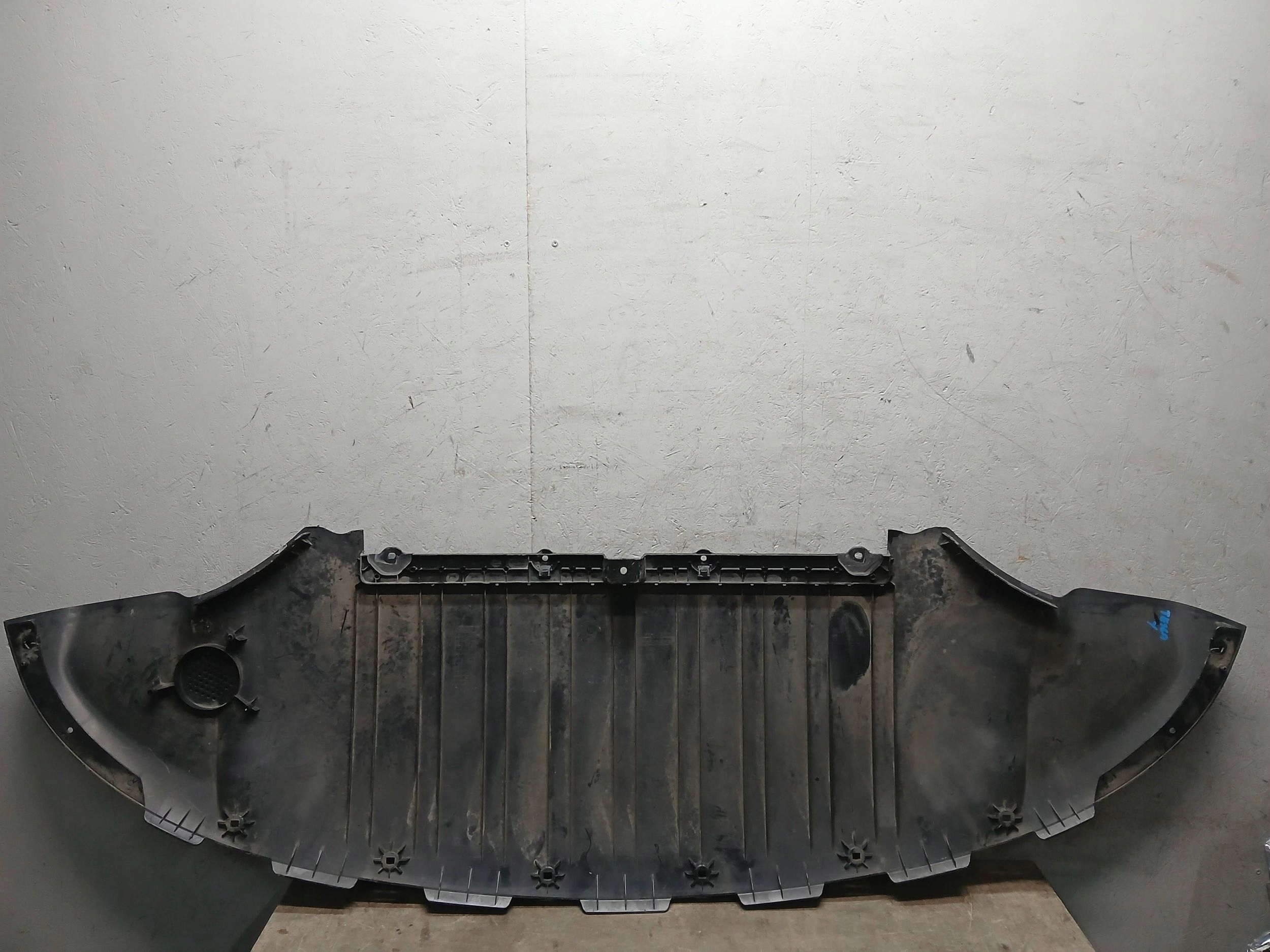 bumper front cover cover TESLA Y 161357900C