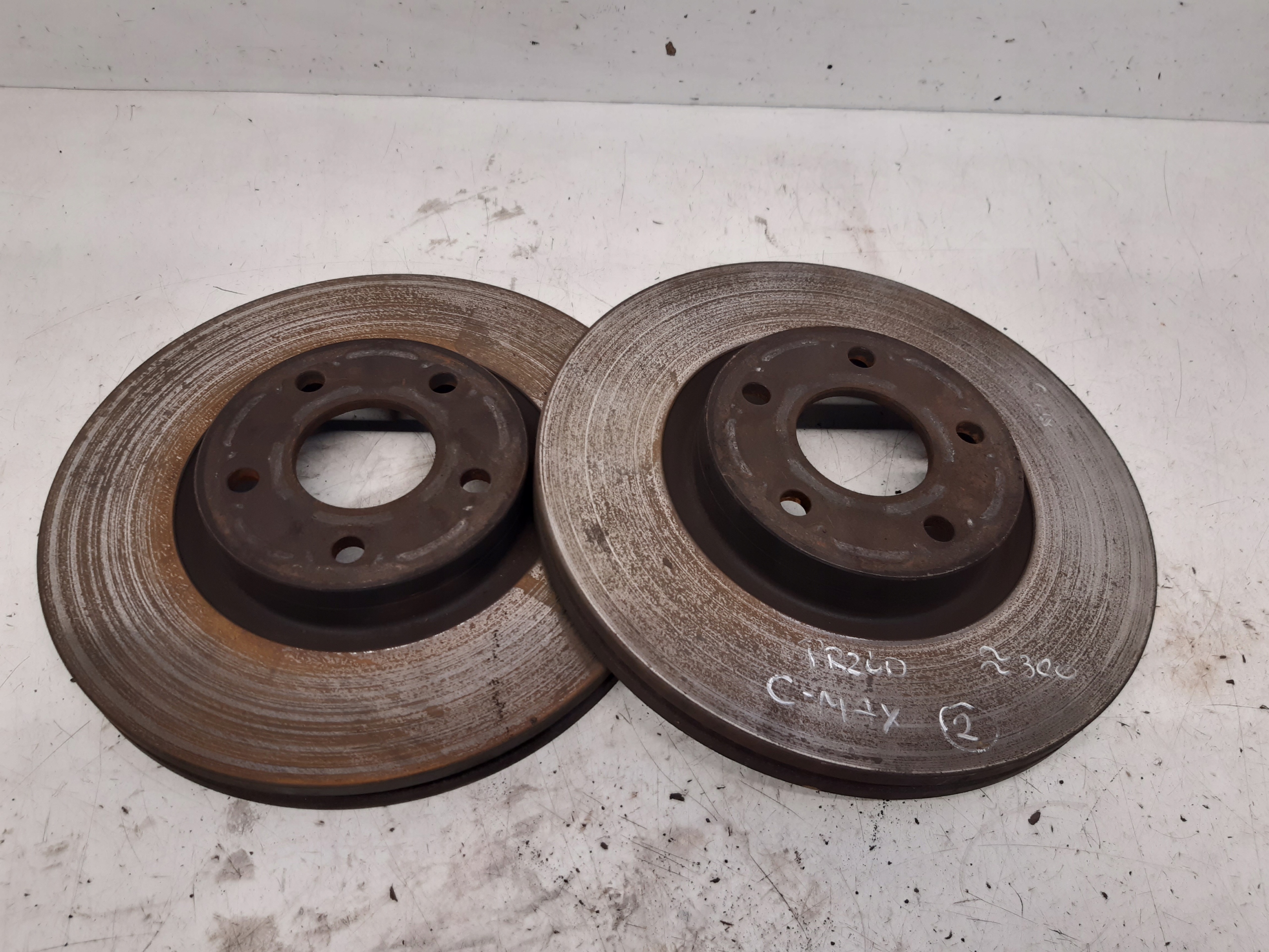 Disques Avant 1,6 ecoboost Ford C-MAX