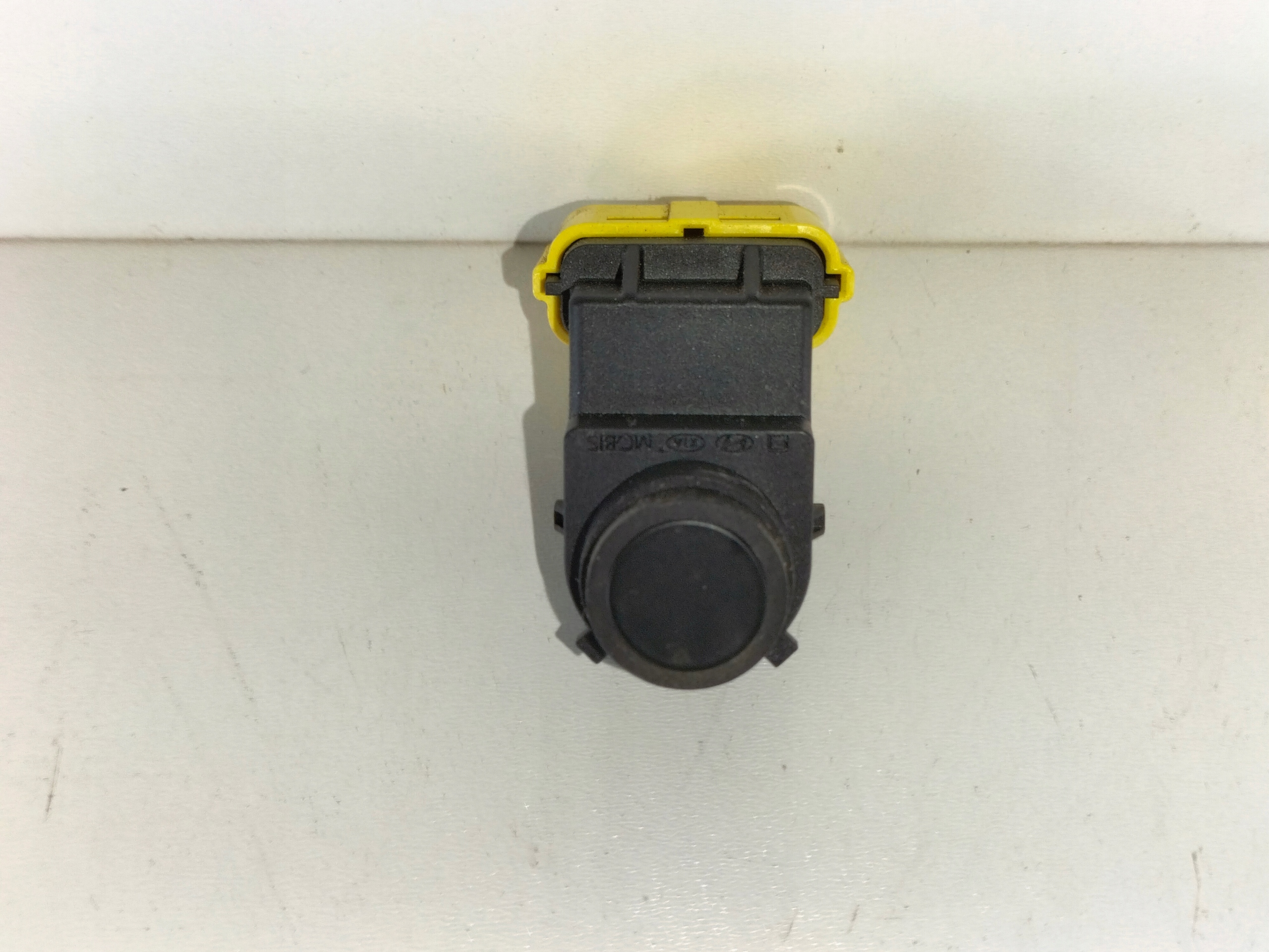 SENSOR PARKEN PDC KIA HYUNDAI 99310-P1300BKL