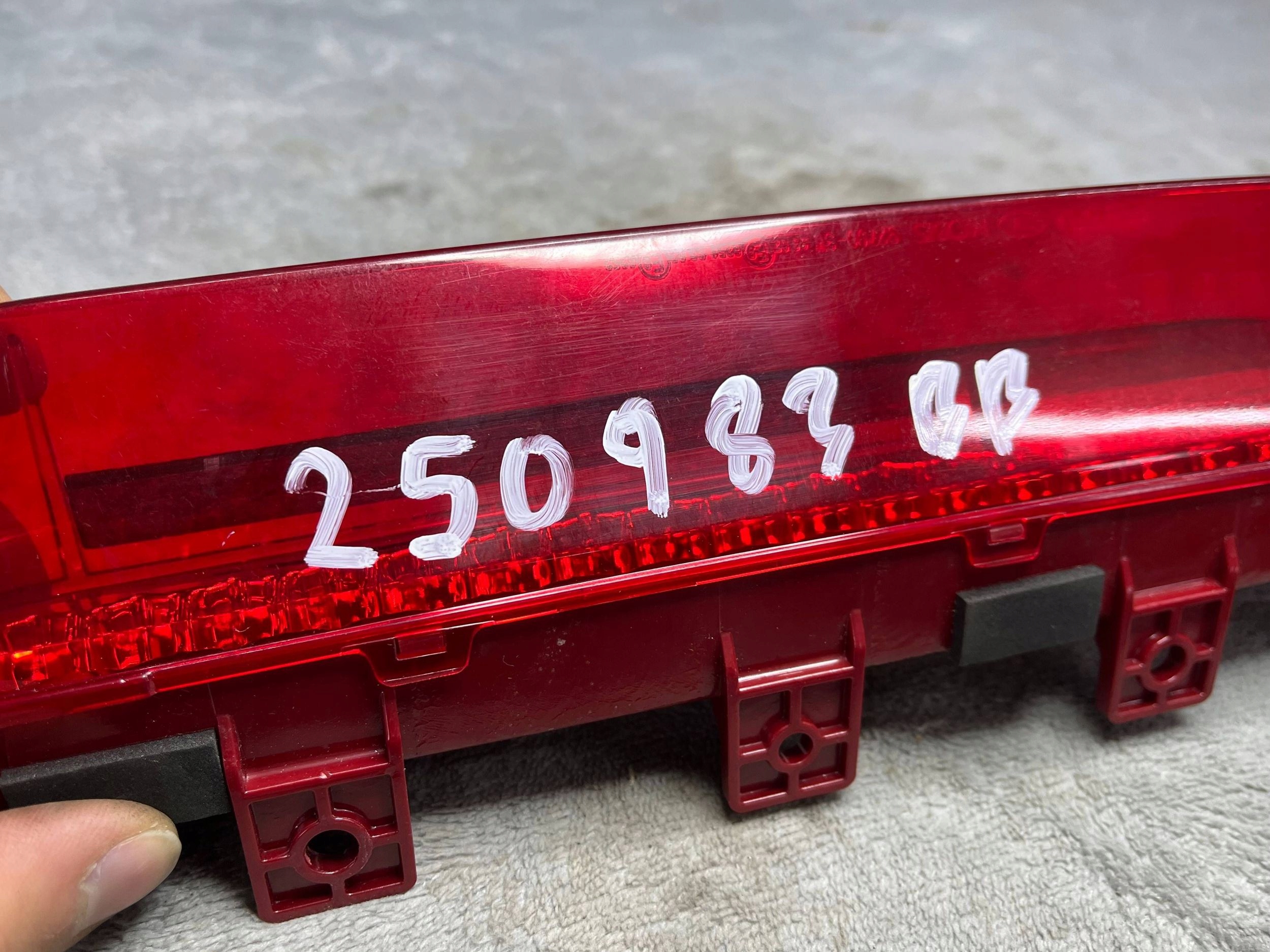 KIA SPORTAGE third brake light 927003W100 !J