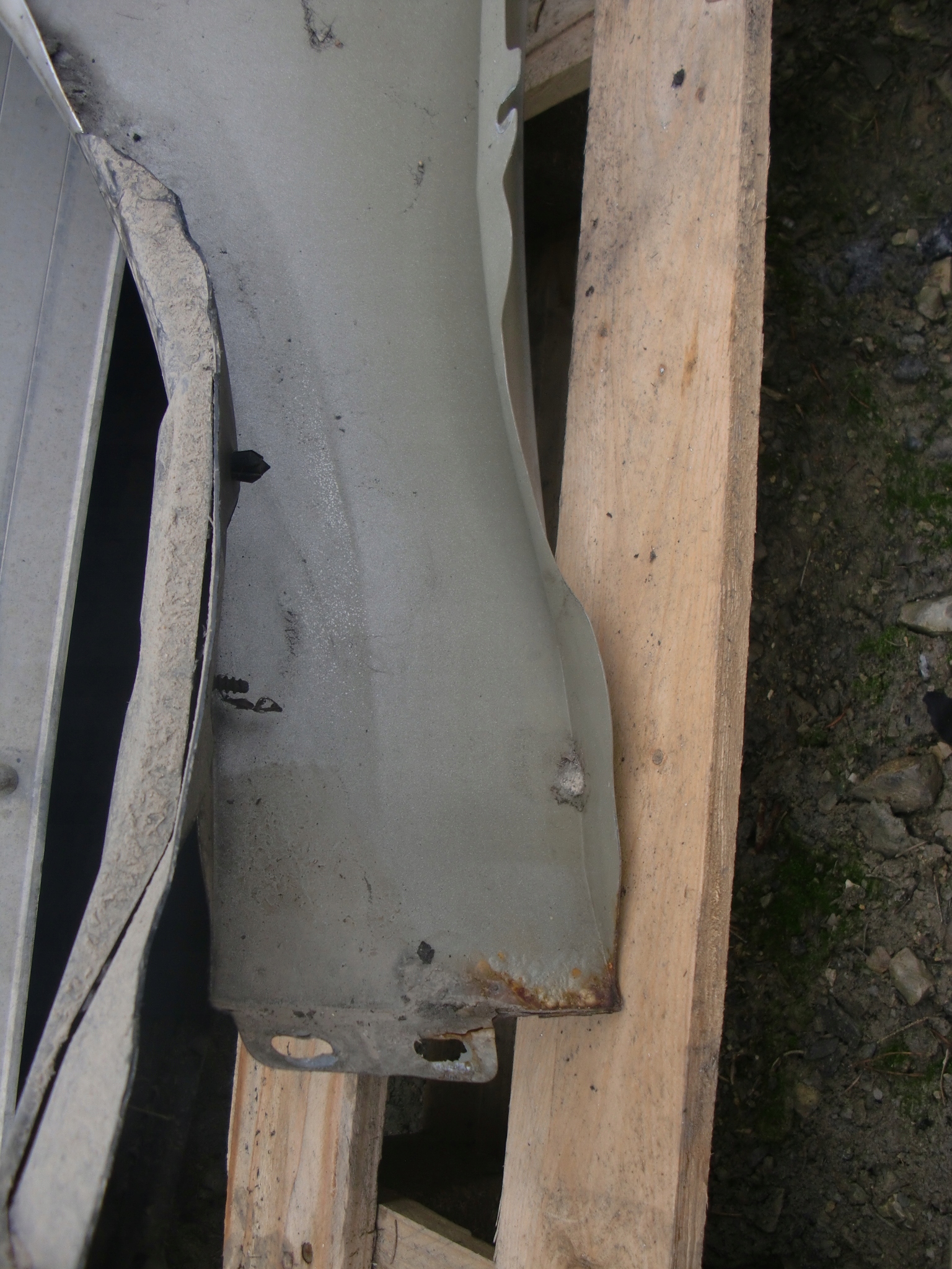 OPEL ASTRA J fender front front right SREBRNY