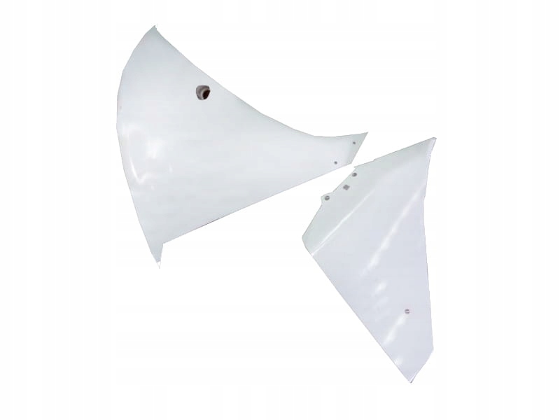 82E0-1432B - Обтекатель боковой правый YAMAHA R1 2009-2014 RN22