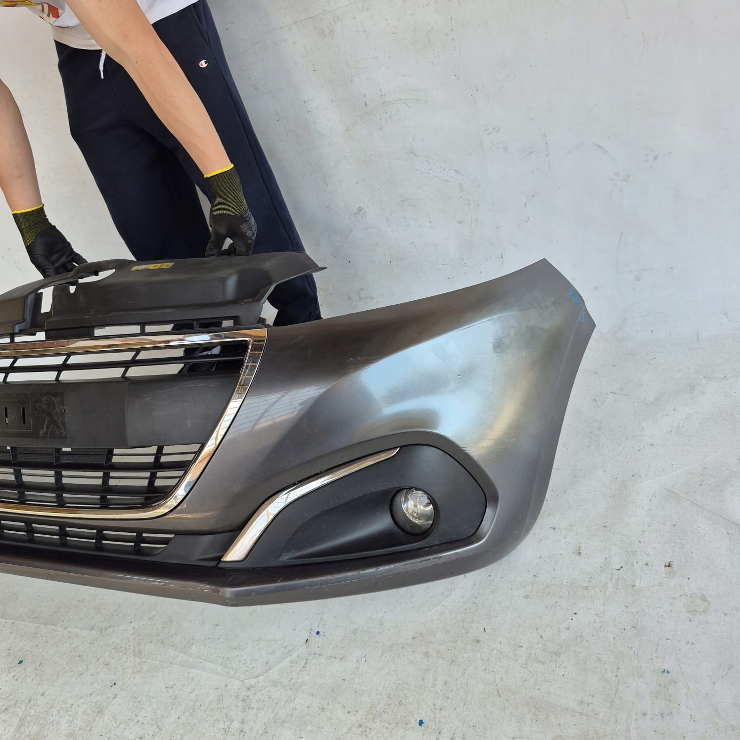 PEUGEOT 208 and LIFT 15- bumper front front 9810513777