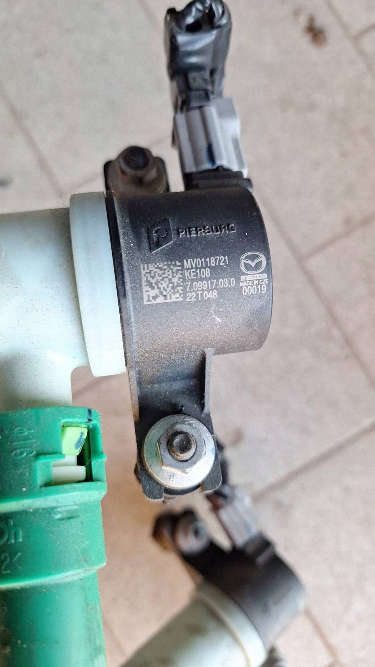 Sensor odpowietrzania tank Mazda CX-60 MV0118721