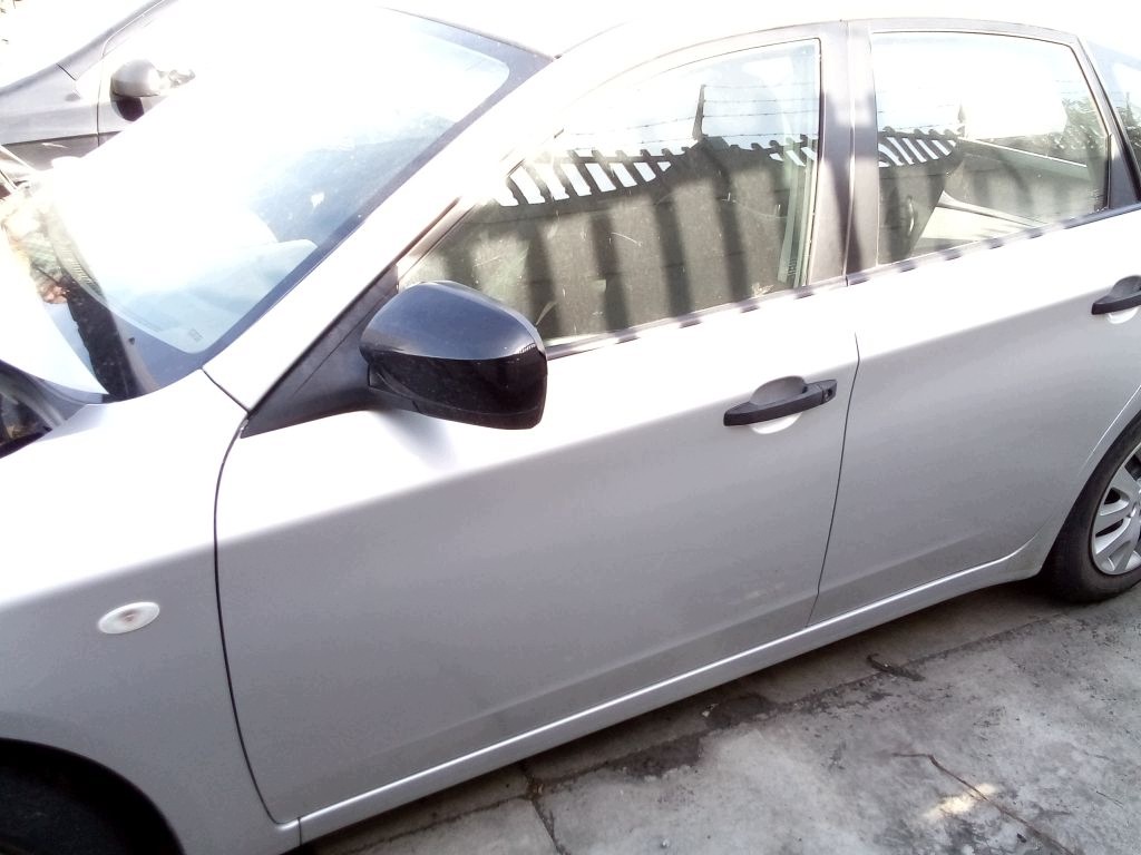 Subaru Impreza GH door left front front C3S