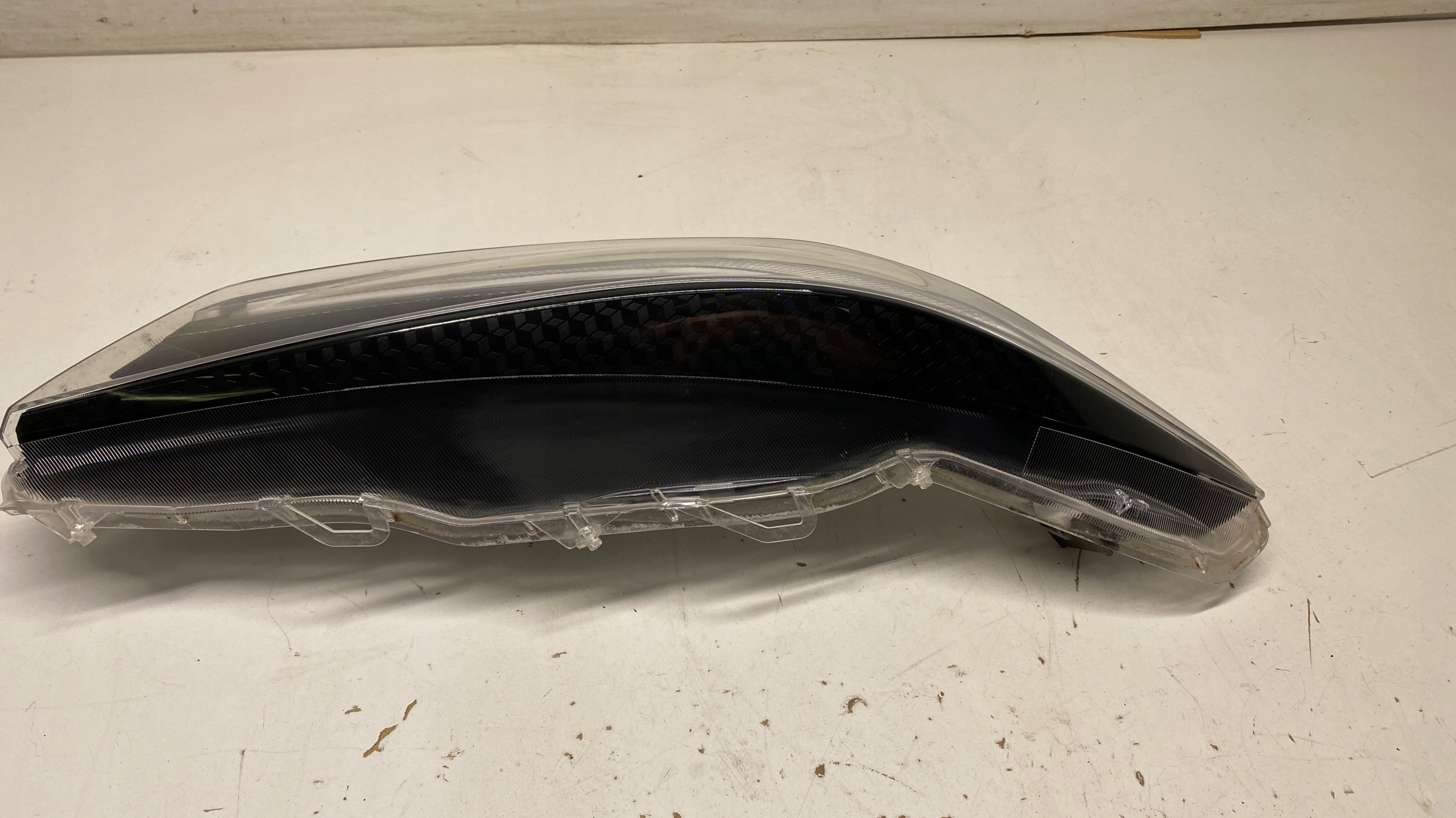 TOYOTA YARIS IV FULL LED KLOSZ light right right front 20-24