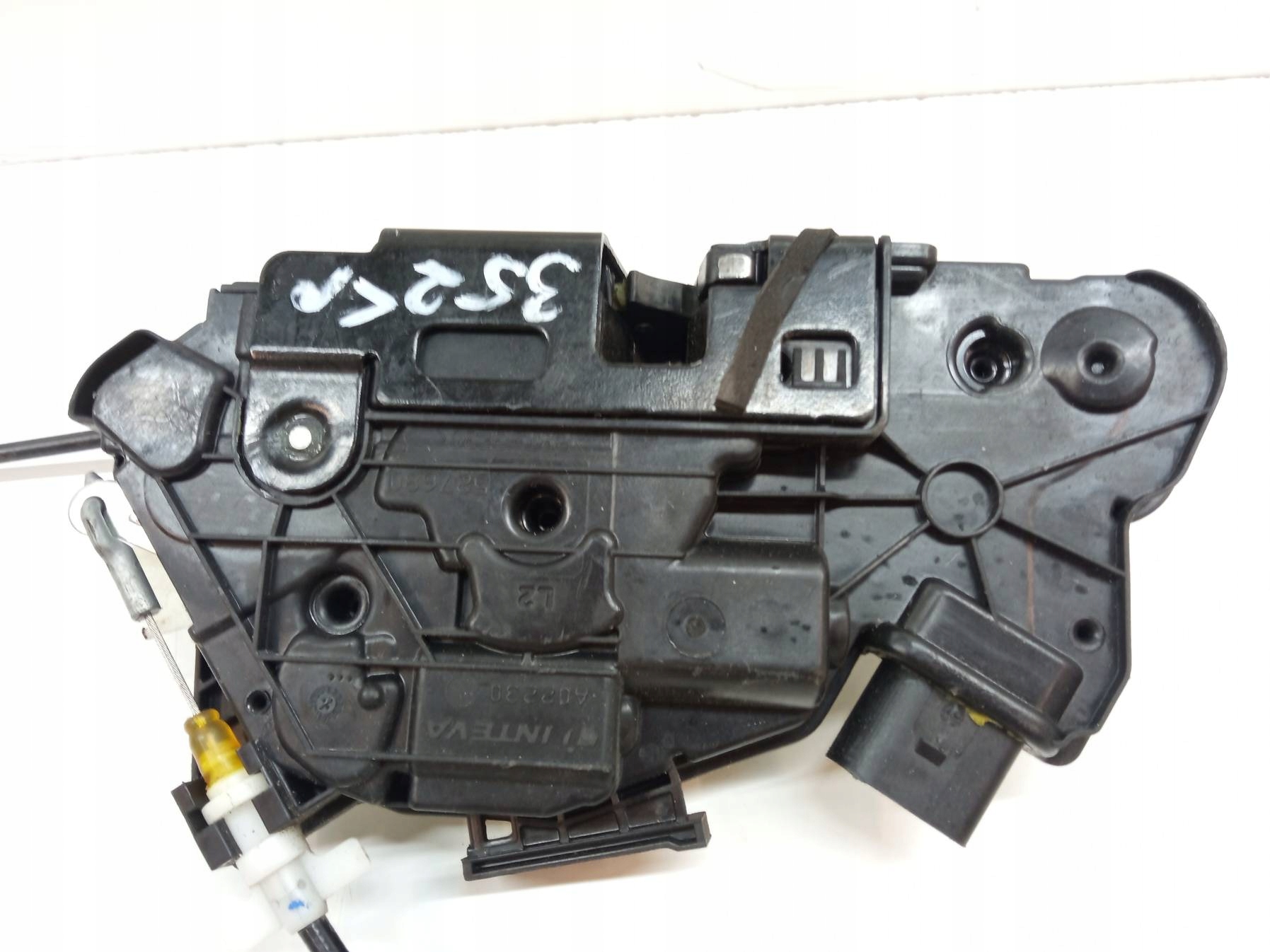 lock door left front 1S1837015C Skoda Superb II (2008-2015)