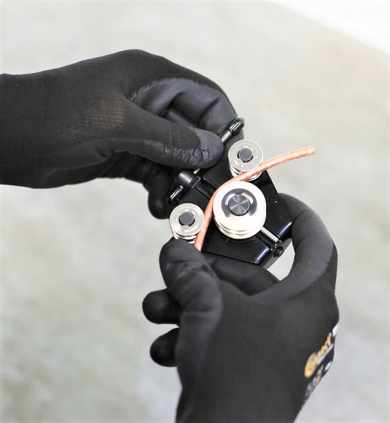 GIETARKA PROSTOWNICA DO PRZEWODOW HAMULCOWYCH Producent code 8253