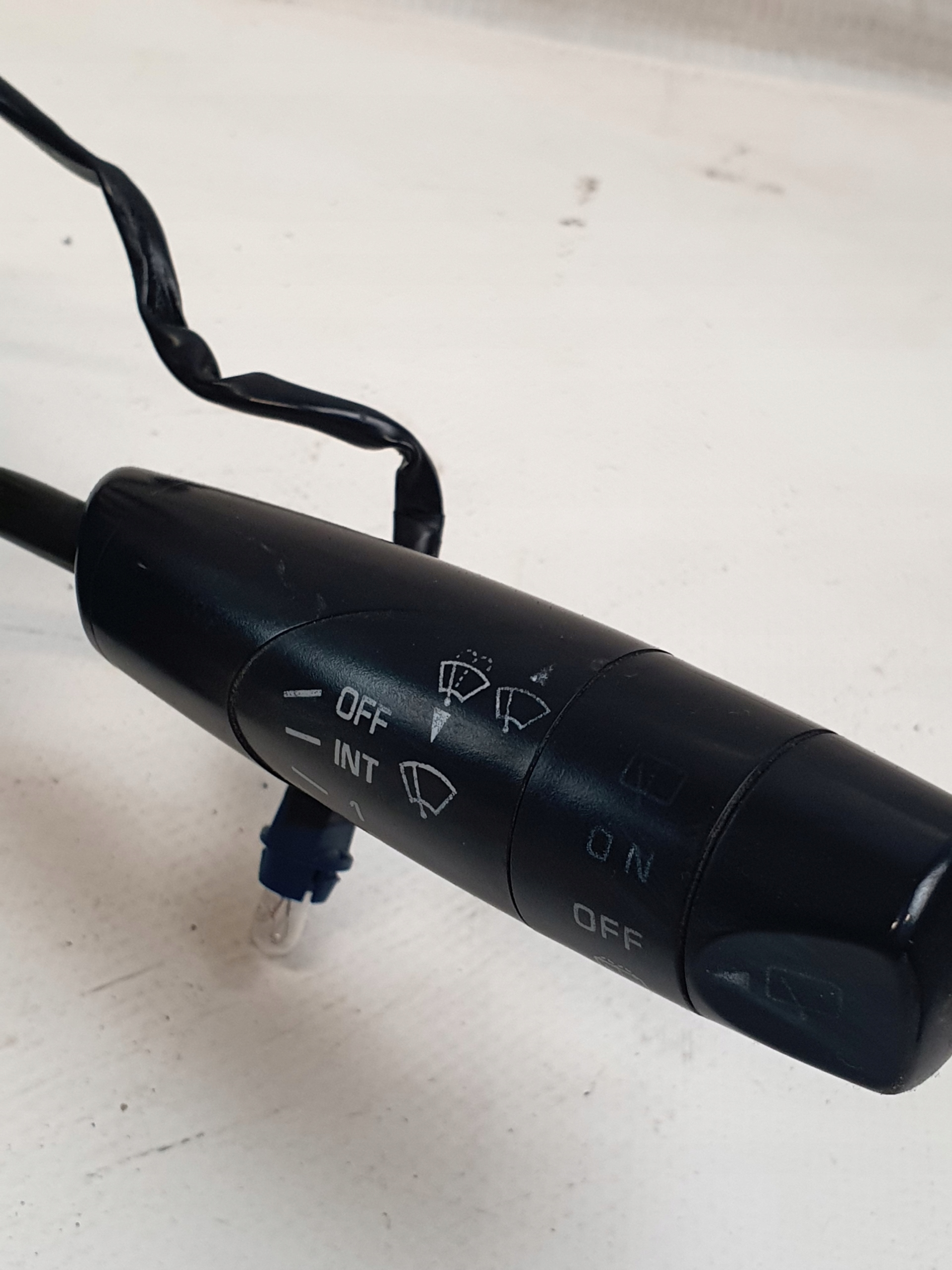 DEVIO LUCI TERGICRISTALLO TERGI OE 175026 MAZDA 323C 94-97r.