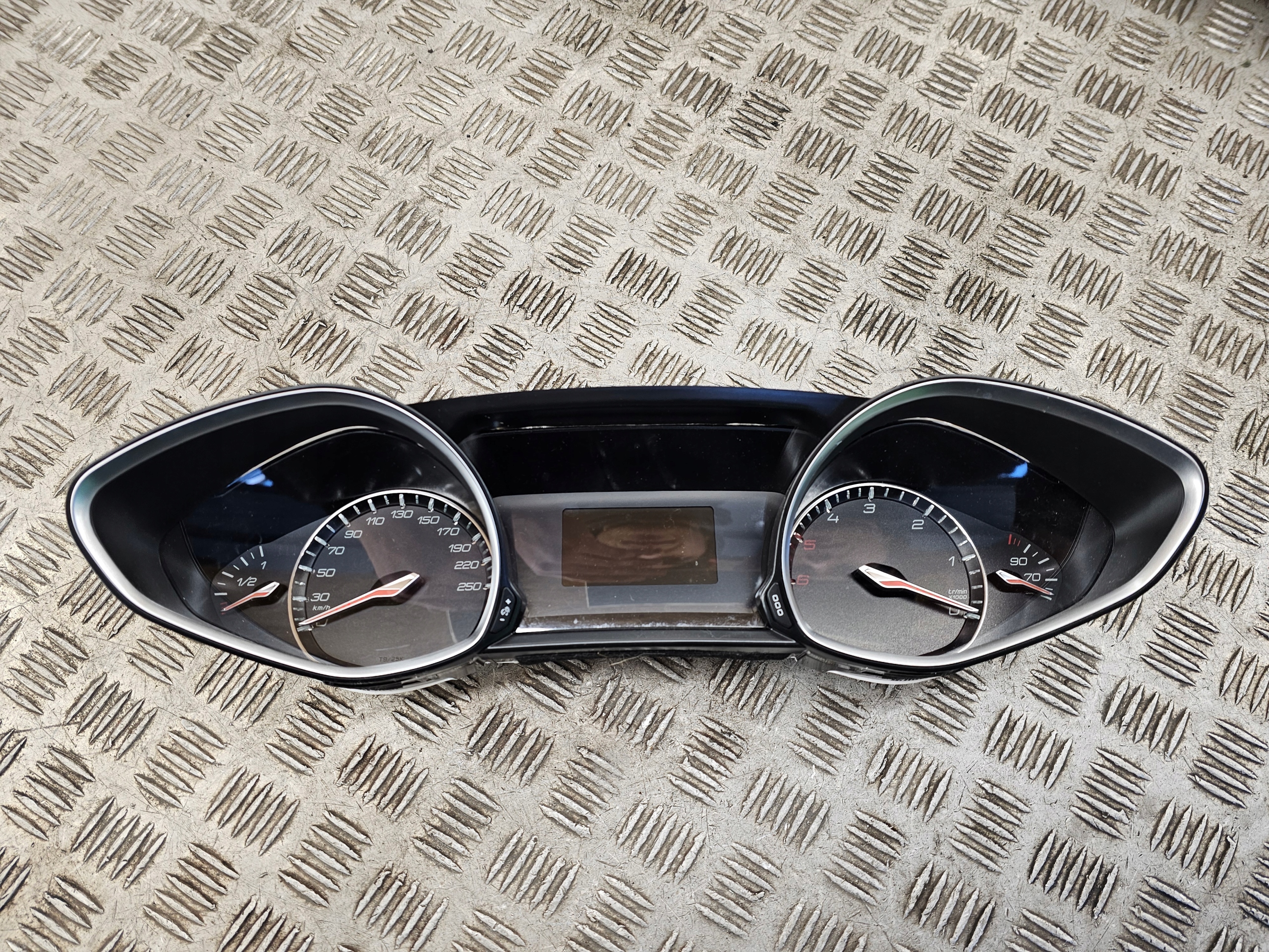 dials dials PEUGEOT 308 T9 II 9822775180