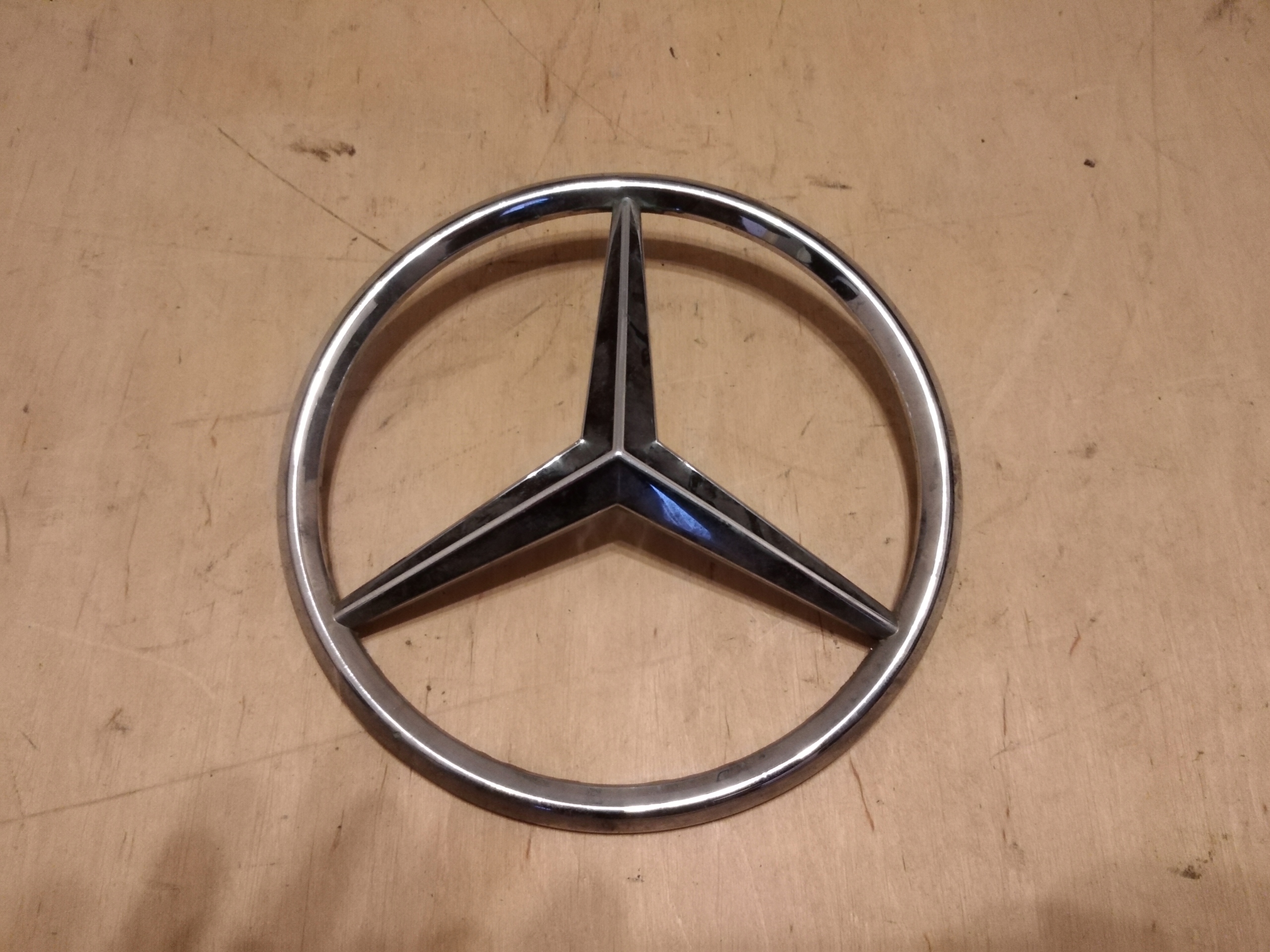 MERCEDES SPRINTER EMBLEMAT LOGO A9018170016 A9018170016 za 39,99 zł z