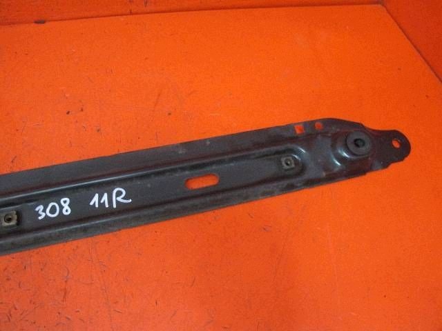 PEUGEOT 308 and 1 T7 sider lower console holder below radiator