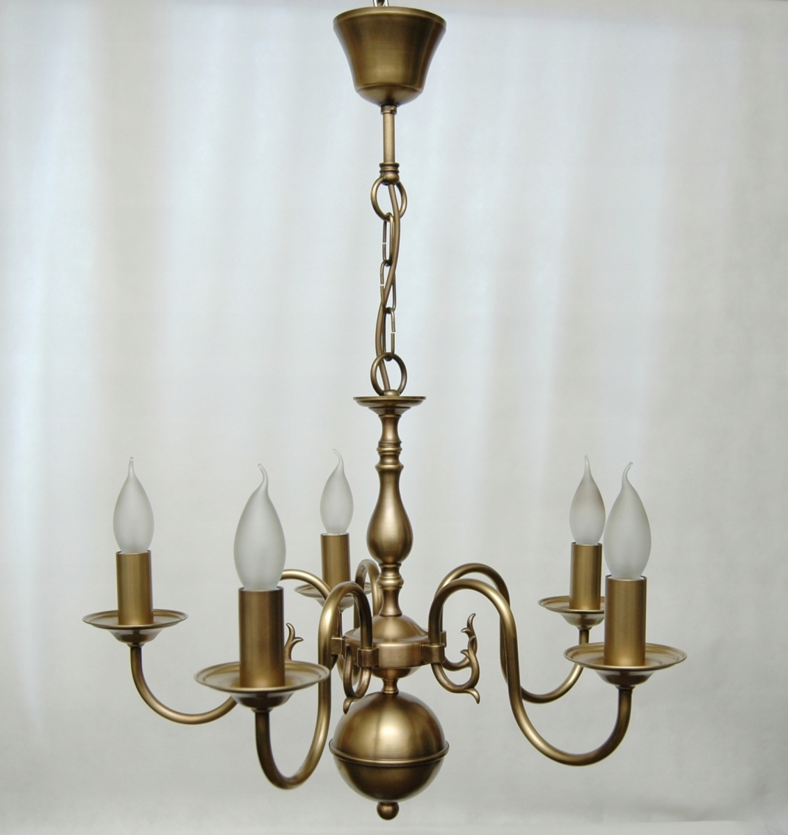 Mosadzný luster, závesná mosadzná lampa