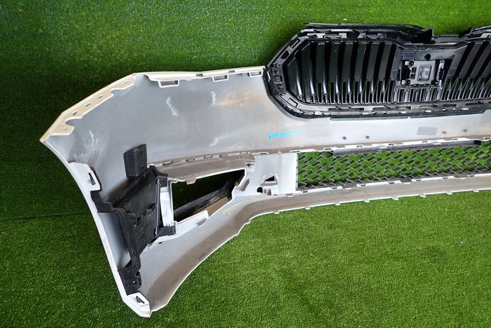 SKODA FABIA IV nárazník přední předek