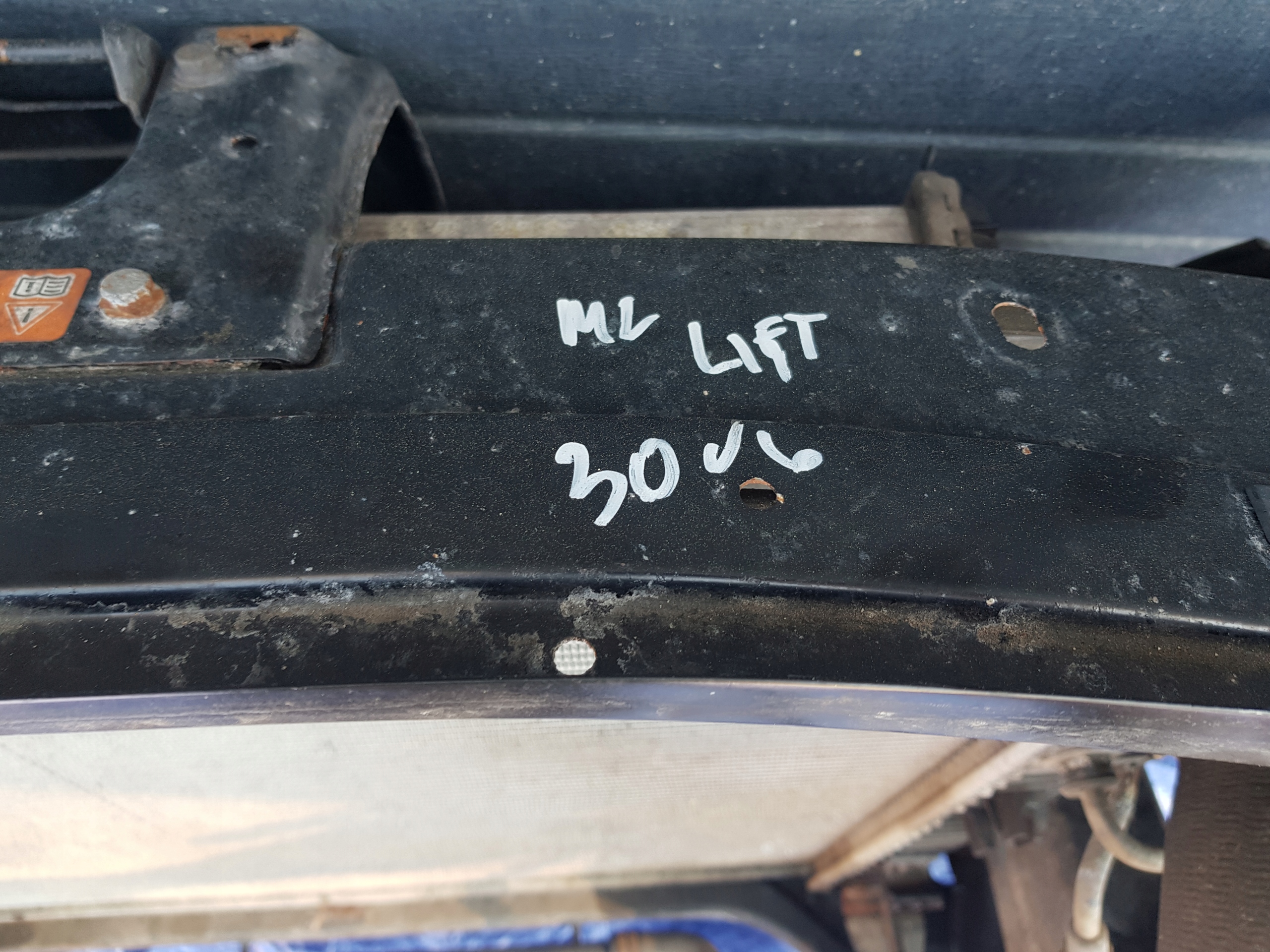 support panel for radiators radiator MERCEDES ML W164 LIFT 3.0CDI