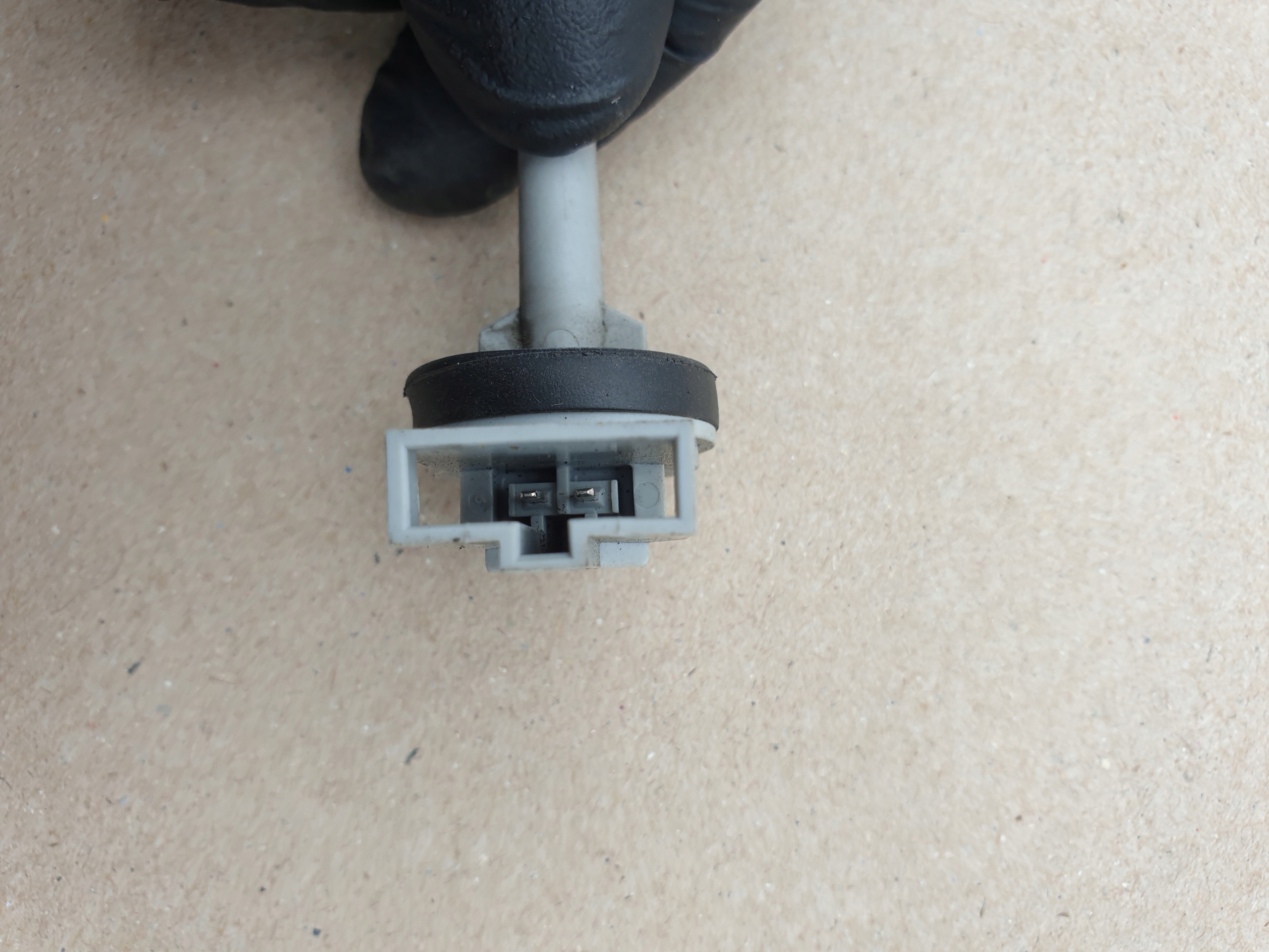 sensor TEMPERATURY VW PASSAT AUDI A6 C6 4F OE EU