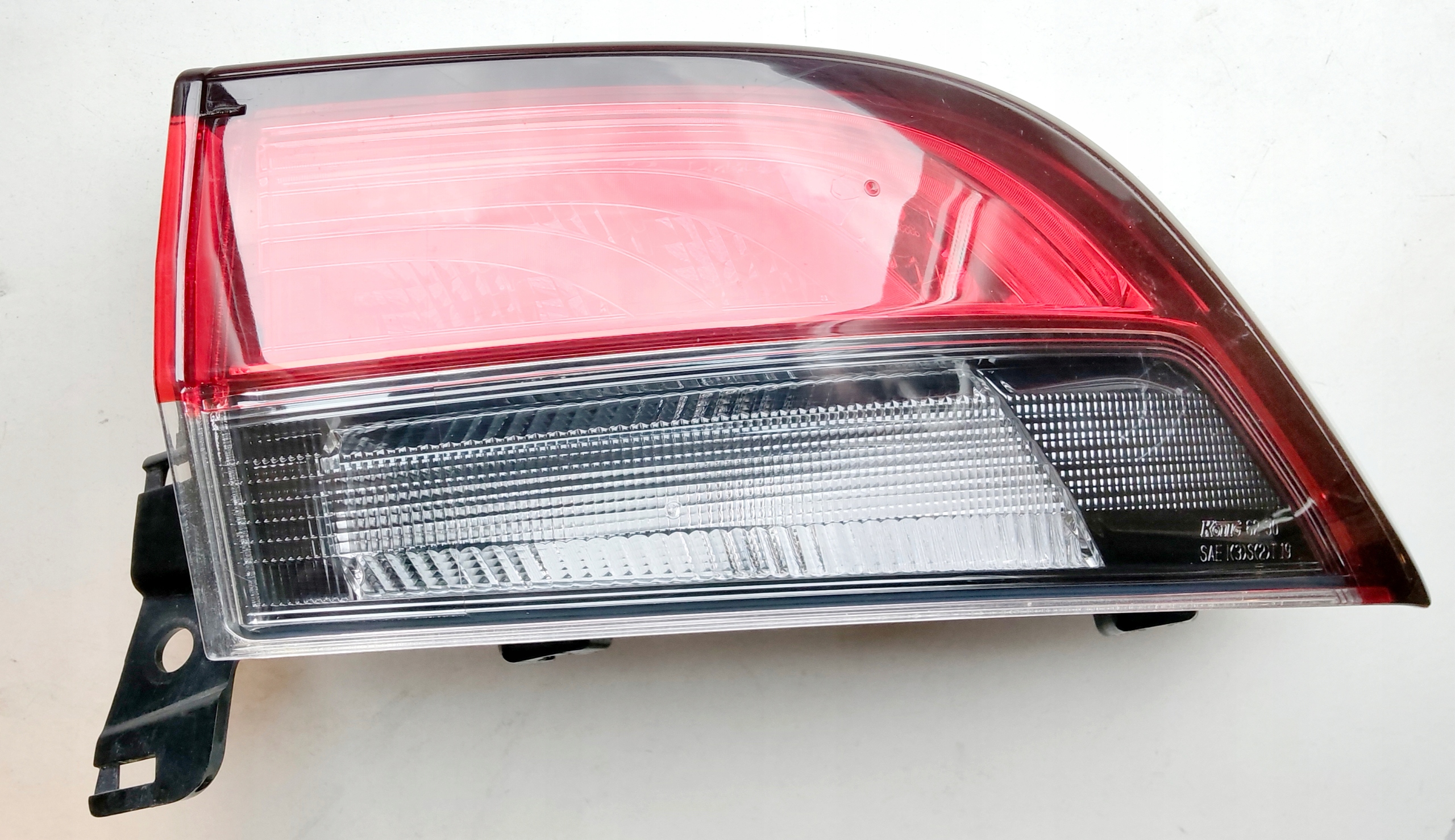 фонарь правый крыло TOYOTA MIRAI II