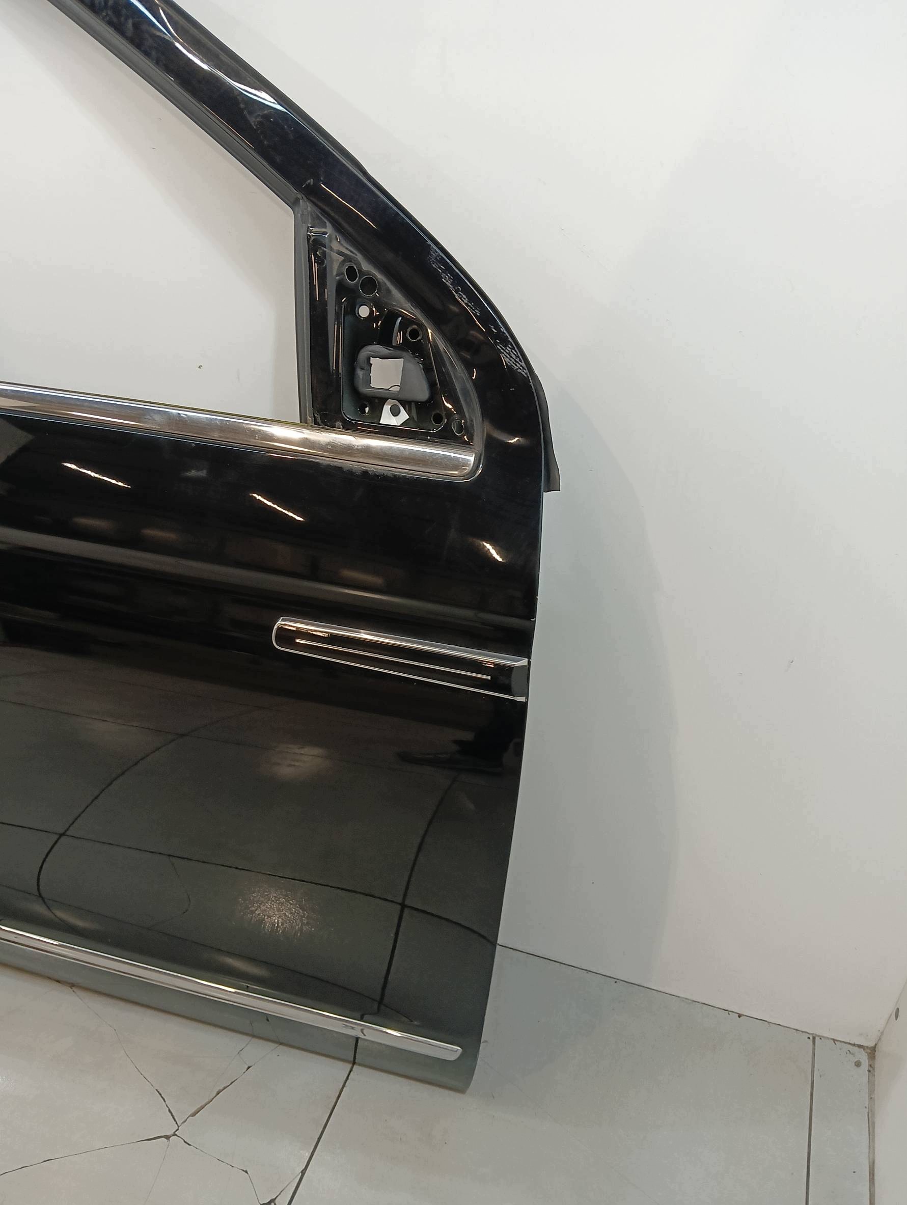 door right front black, Lincoln Navigator IV (2017-2024)