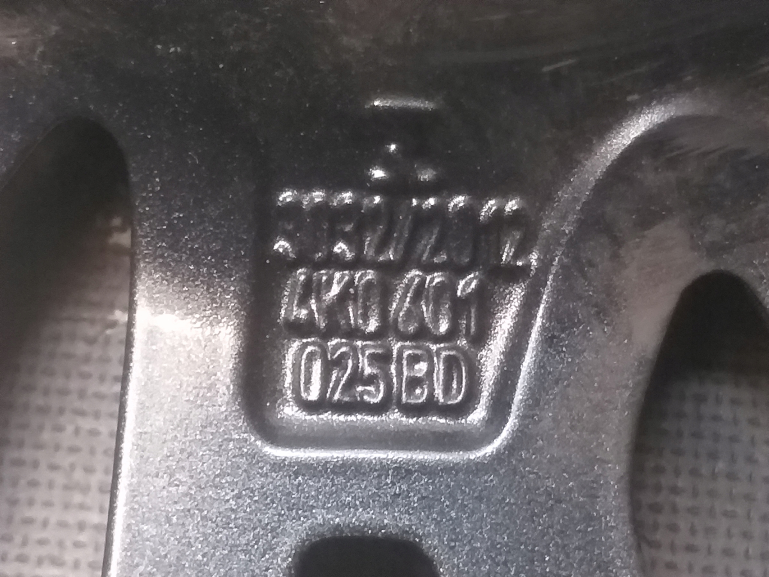 disk hliníkový AUDI A6 C8 8,5J 19" ET40 5X112 4K0601025BD