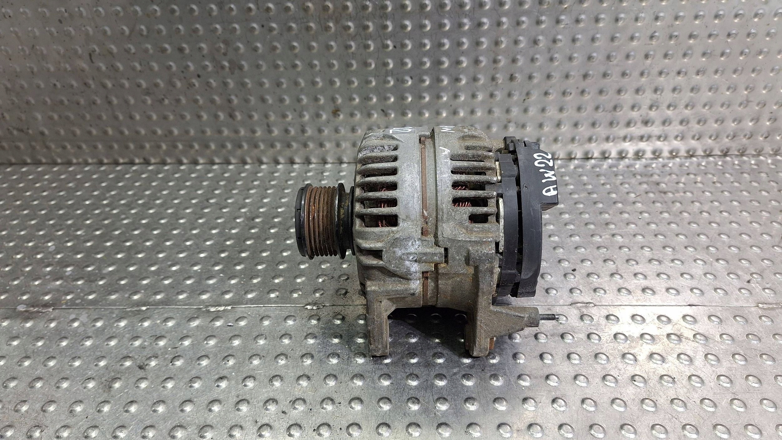 alternatore 90A 038903023L NEW BEETLE e GOLF IV OCTAVIA e A3 8L LEON 1.9 TDI