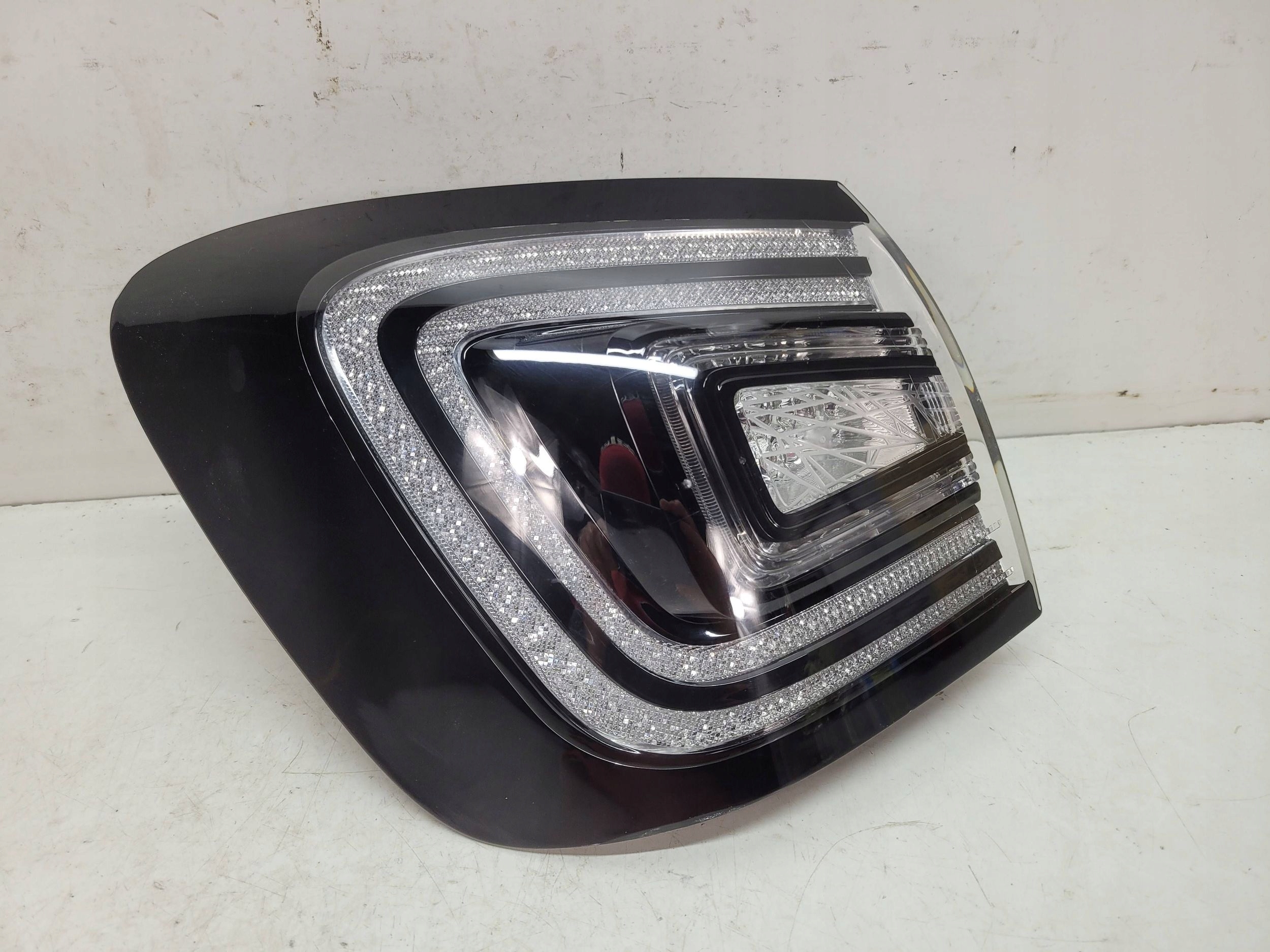 Hyundai NEXO фонарь