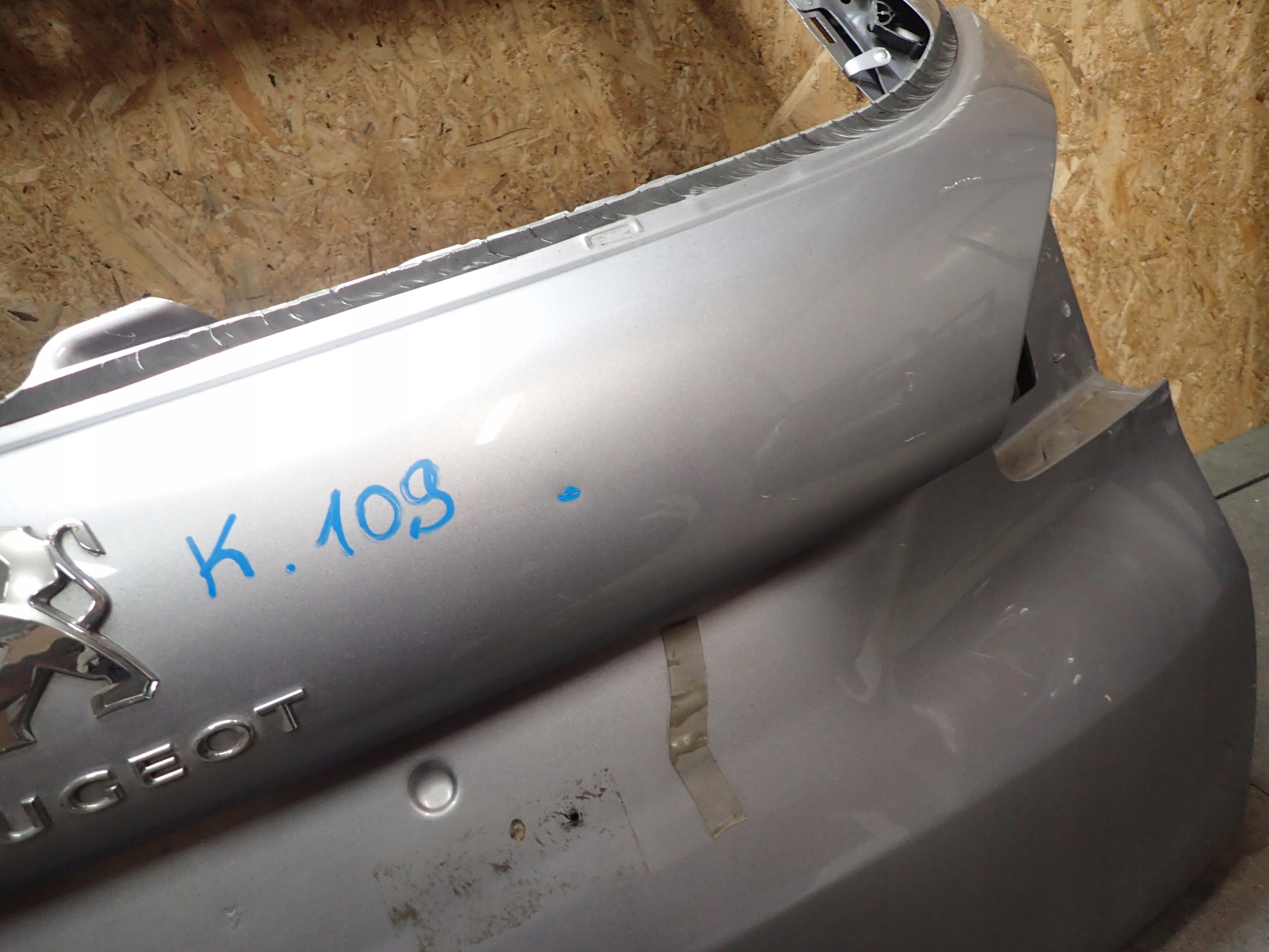 KLAPA TYŁ PEUGEOT 2008 I 1 Kolor do lakierowania