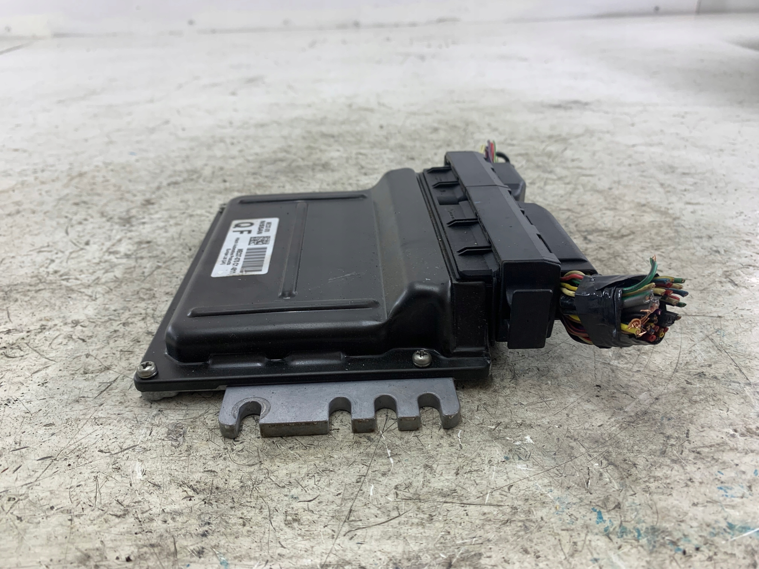 NISSAN PRIMERA P12 1.8 unité de commande électronique uce moteur MEC37-070