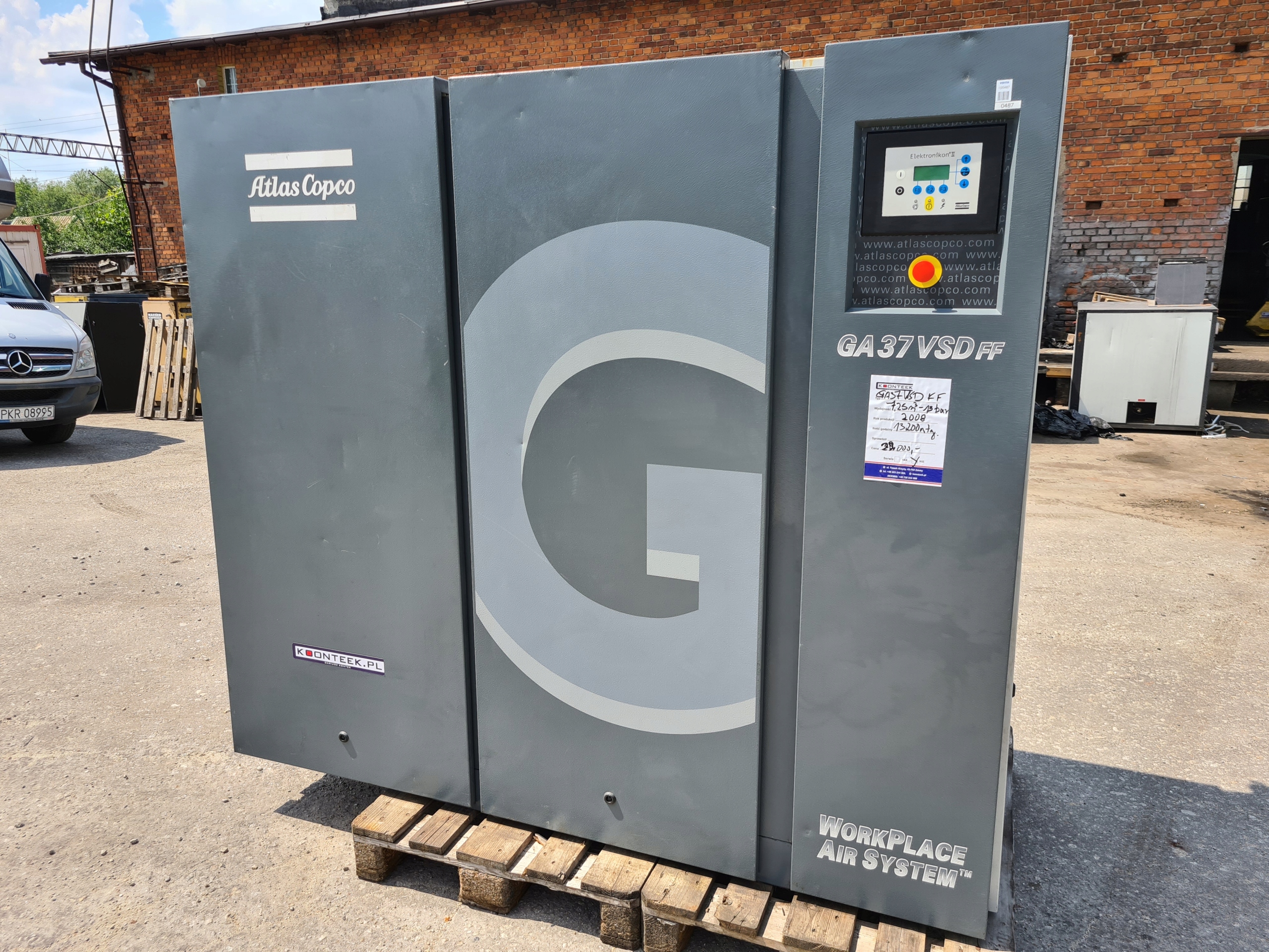 Kompresor śrubowy ATLAS COPCO GA 37 VSD ff Marka Atlas Copco