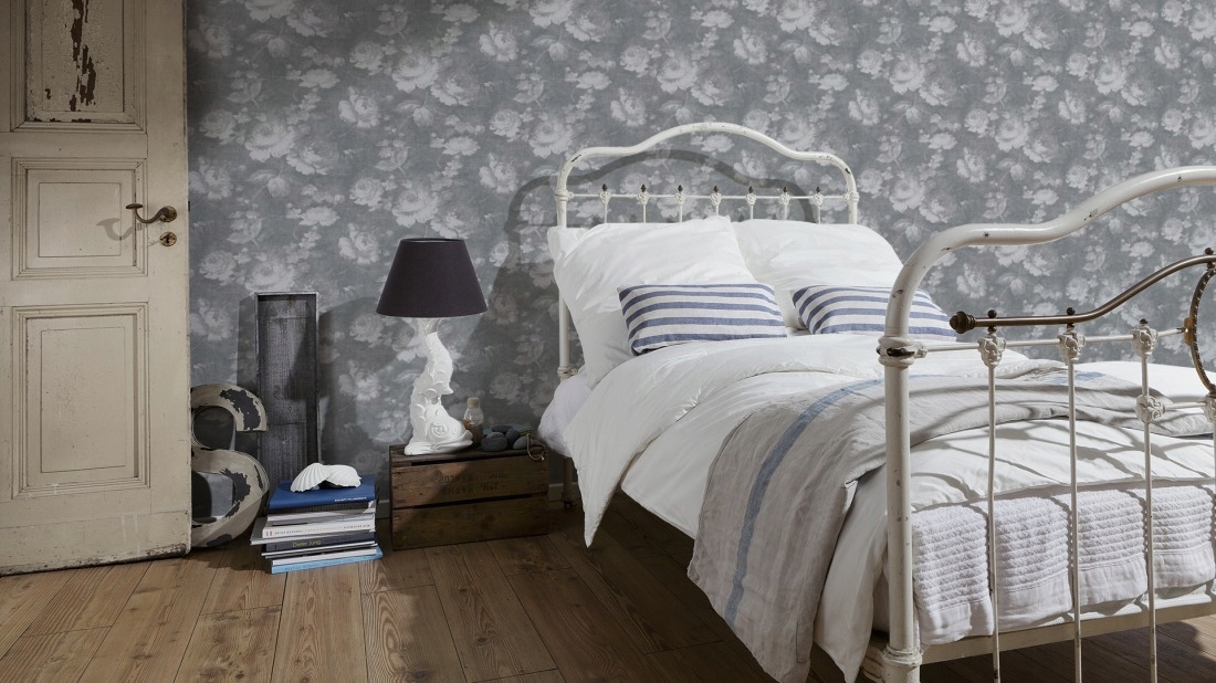 TAPETA SECRET GARDEN- SZARE KWIATY EAN (GTIN) 4051315312902