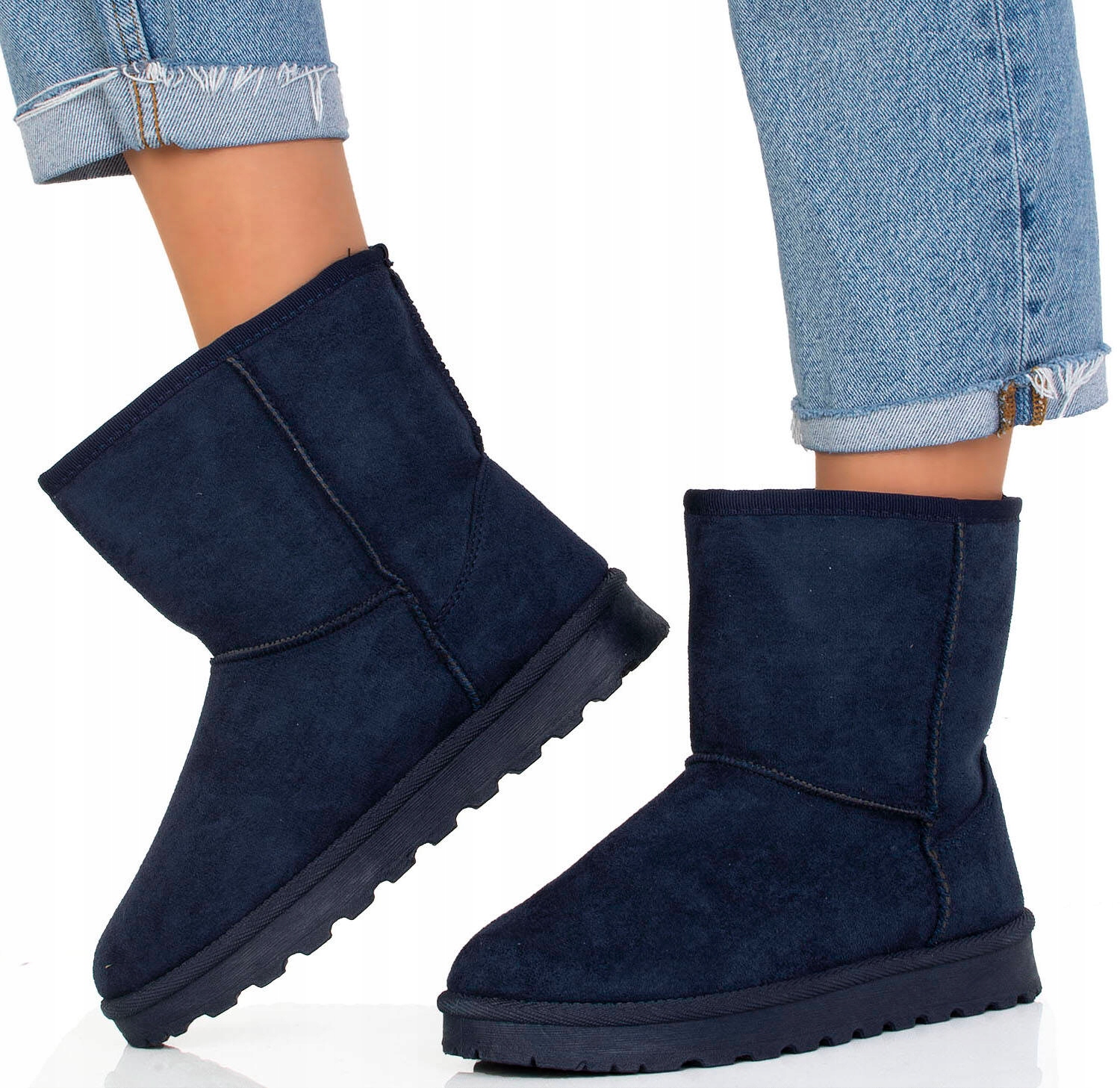 7683 GRANATOWE OCIEPLANE BOTKI ŚNIEGOWCE 39 Kolekcja jesień/zima