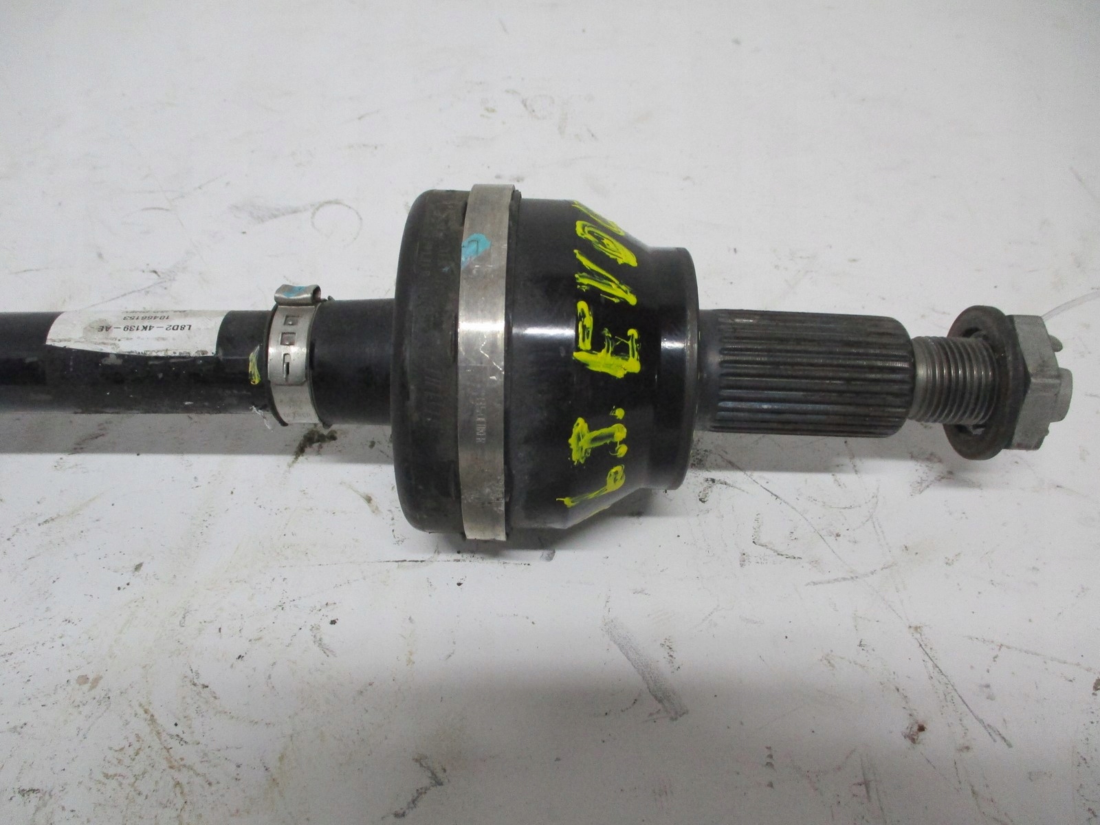semi-axis RANGE ROVER EVOQUE II 1,5HYB L8D2-4K139-AE left rear
