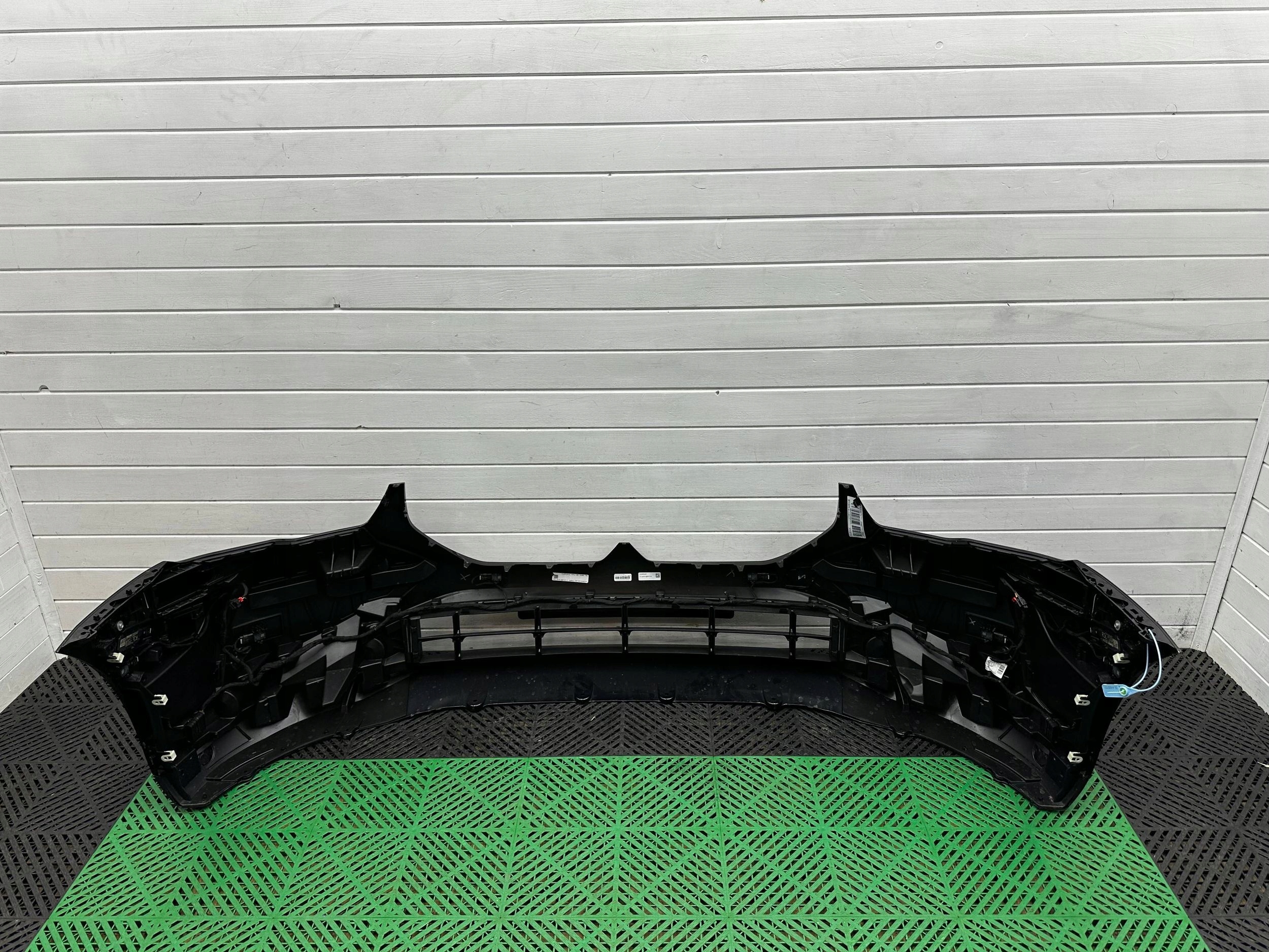 Frontstoßstange vorne BMW 5 G60 G61 BASIC komplet