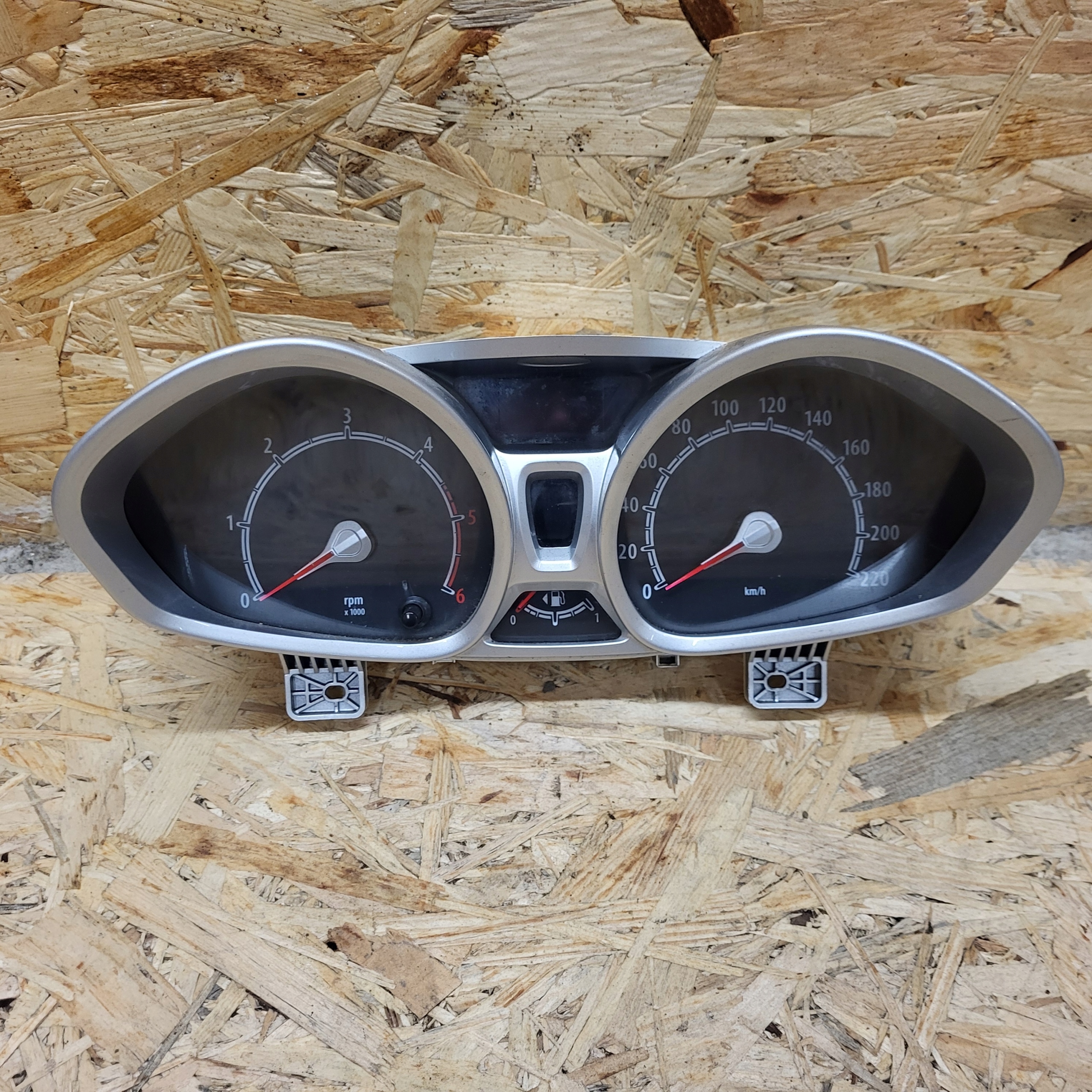 FORD FIESTA MK7 09-17R dials dials 8A6T10849GH