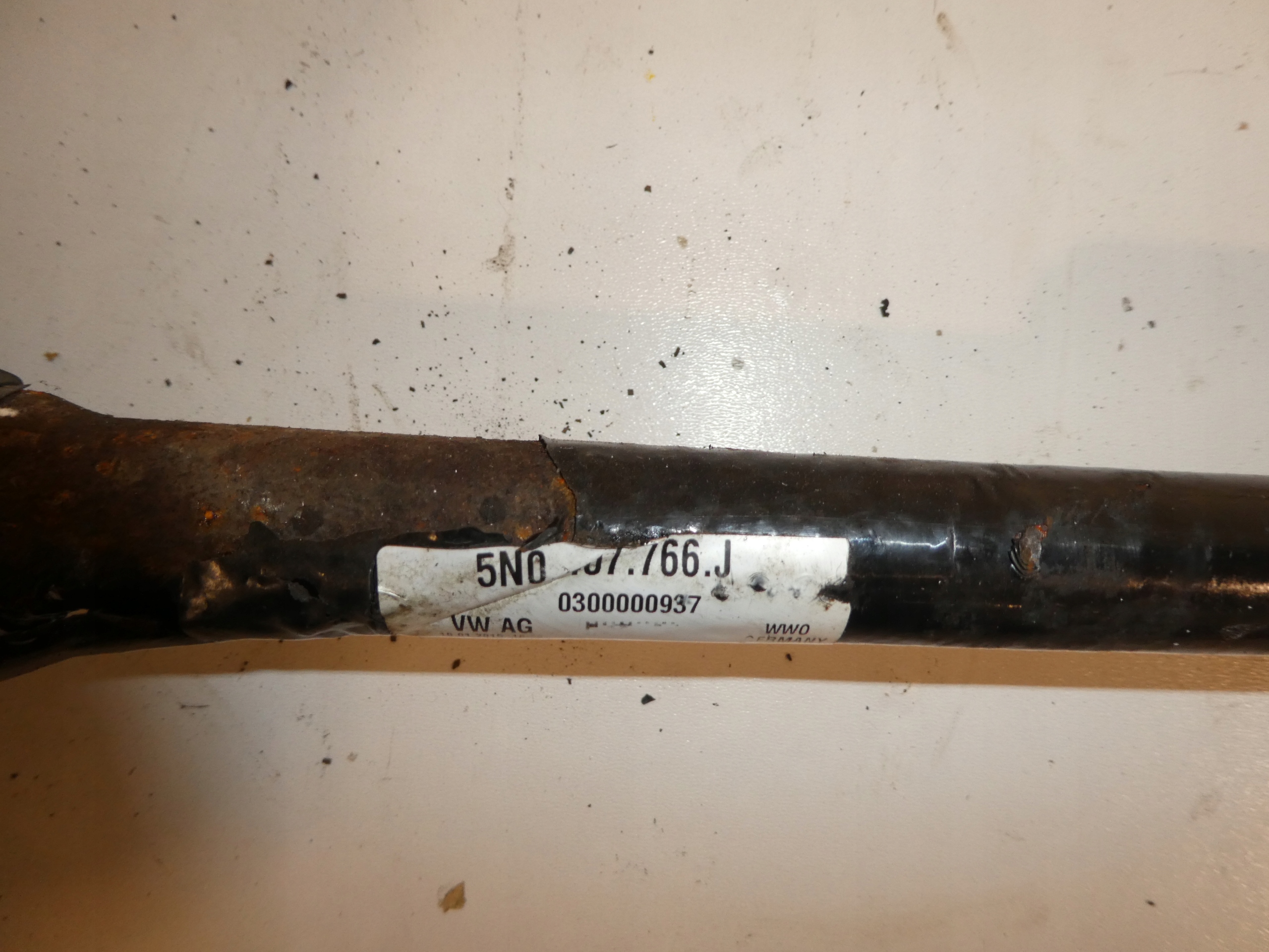 AUDI Q3 8U semi-axis right 5N0407766J