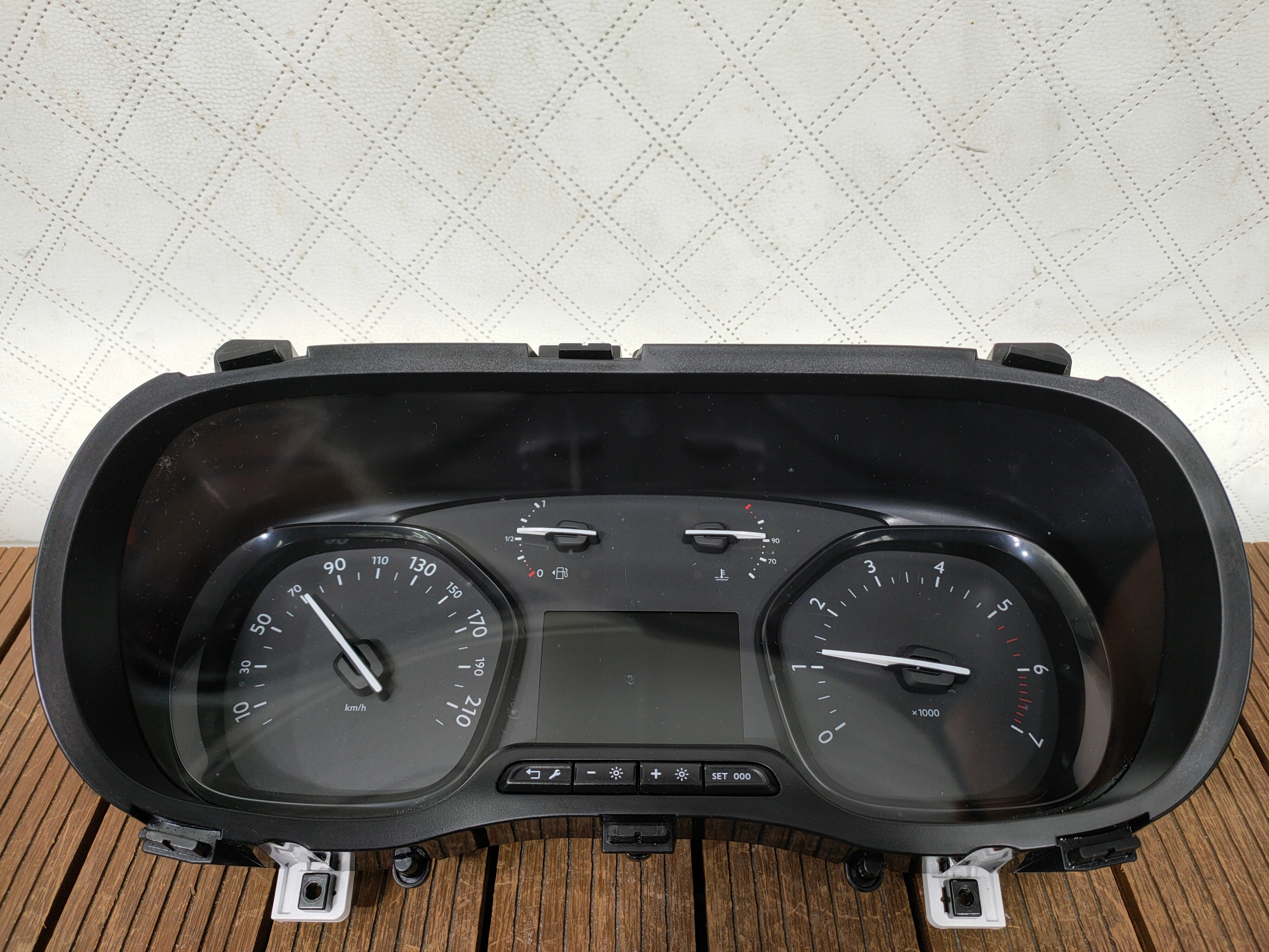 JUMPY EXPERT III 16-25 2.0 BLUEHDI dials dials 9837473080 160tys. EUROPA
