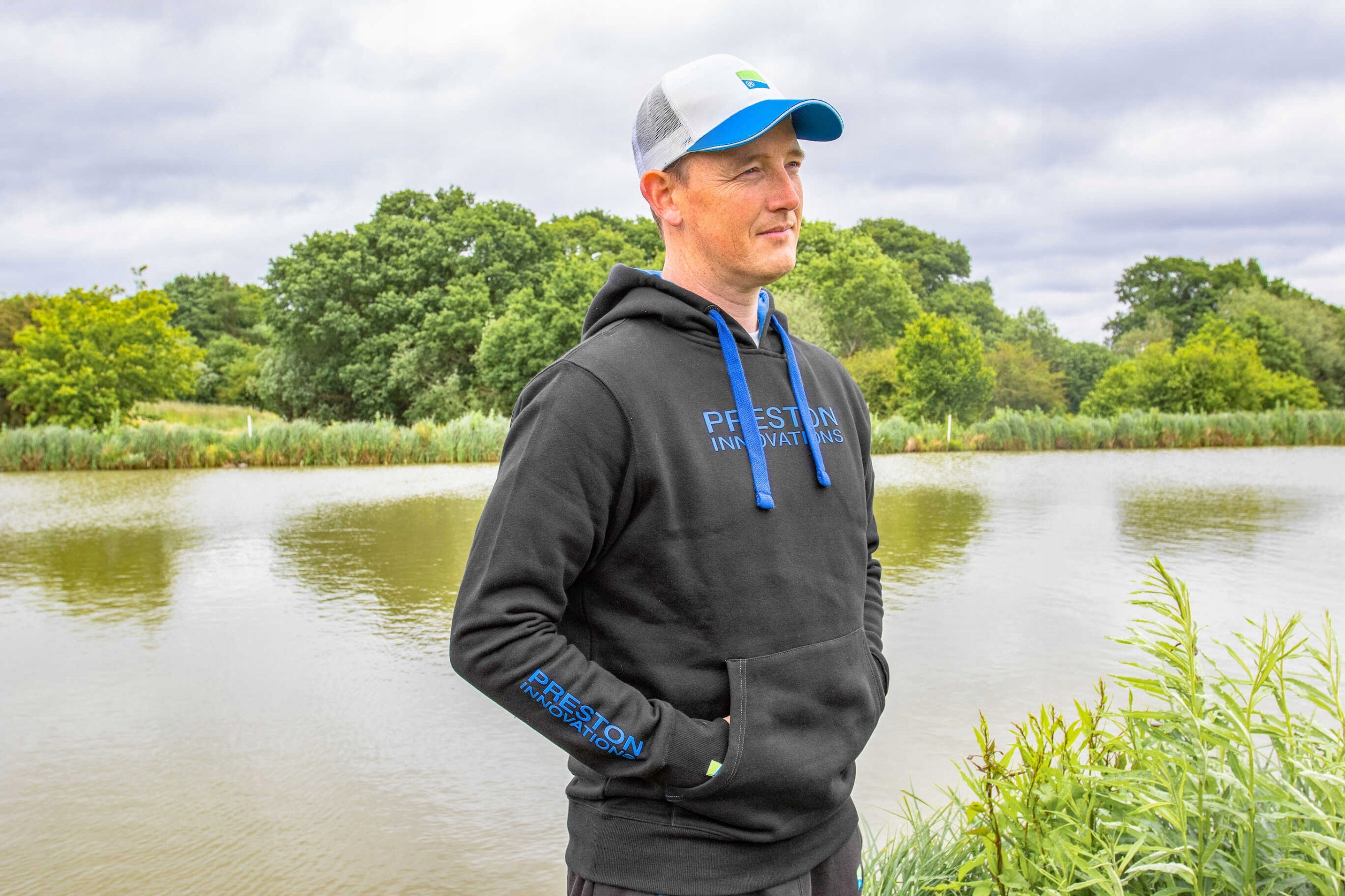 PRESTON Bluza z kapturem BLACK HOODIE r. L Rozmiar L