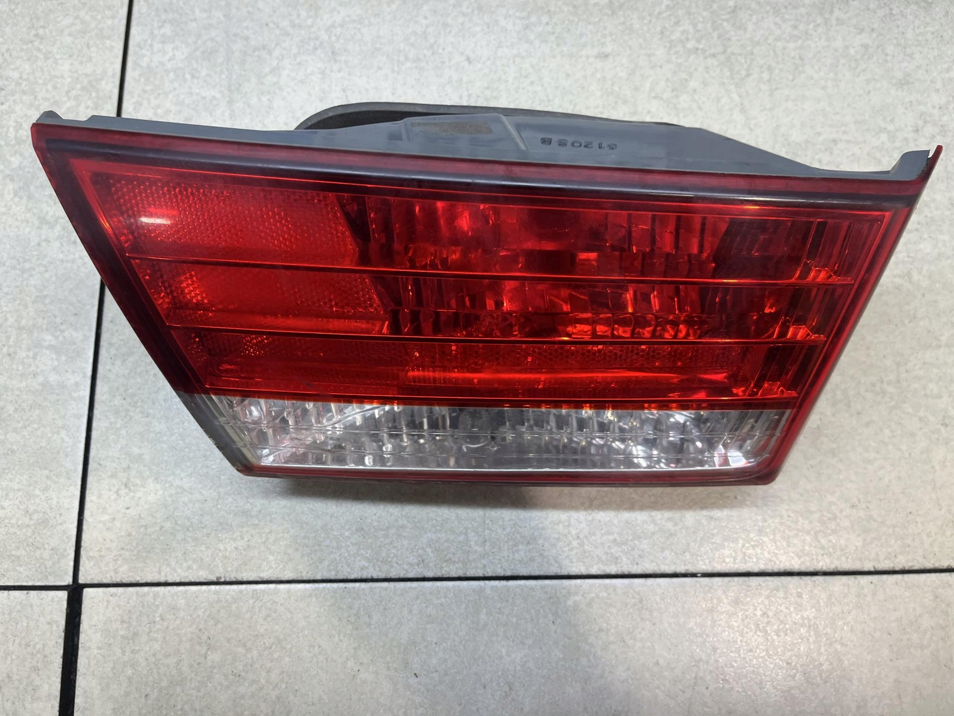 light right rear part HYUNDAI SONATA IV V6 3.3