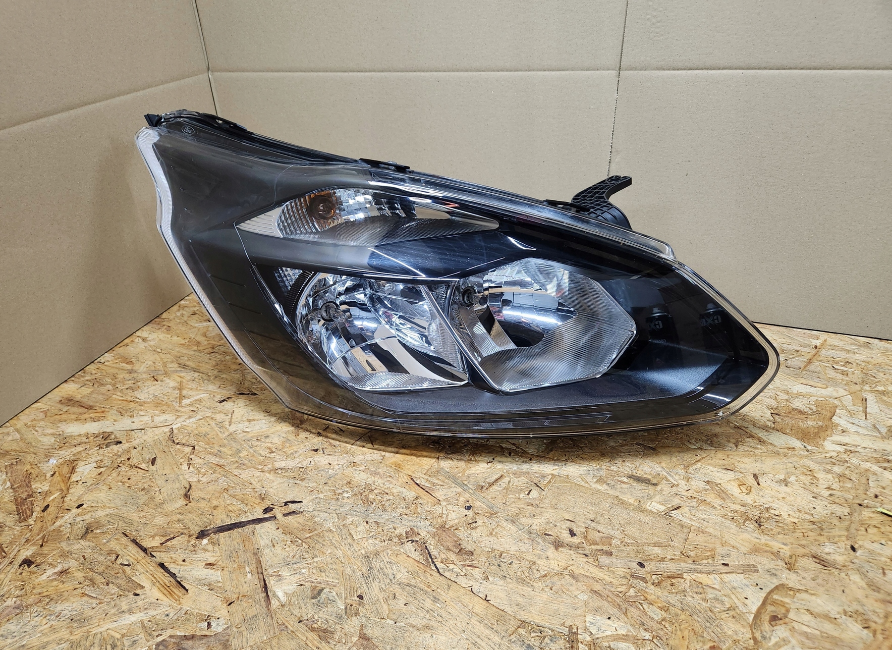 Ford Transit Tourneo Custom 12-18r light right front right front europa