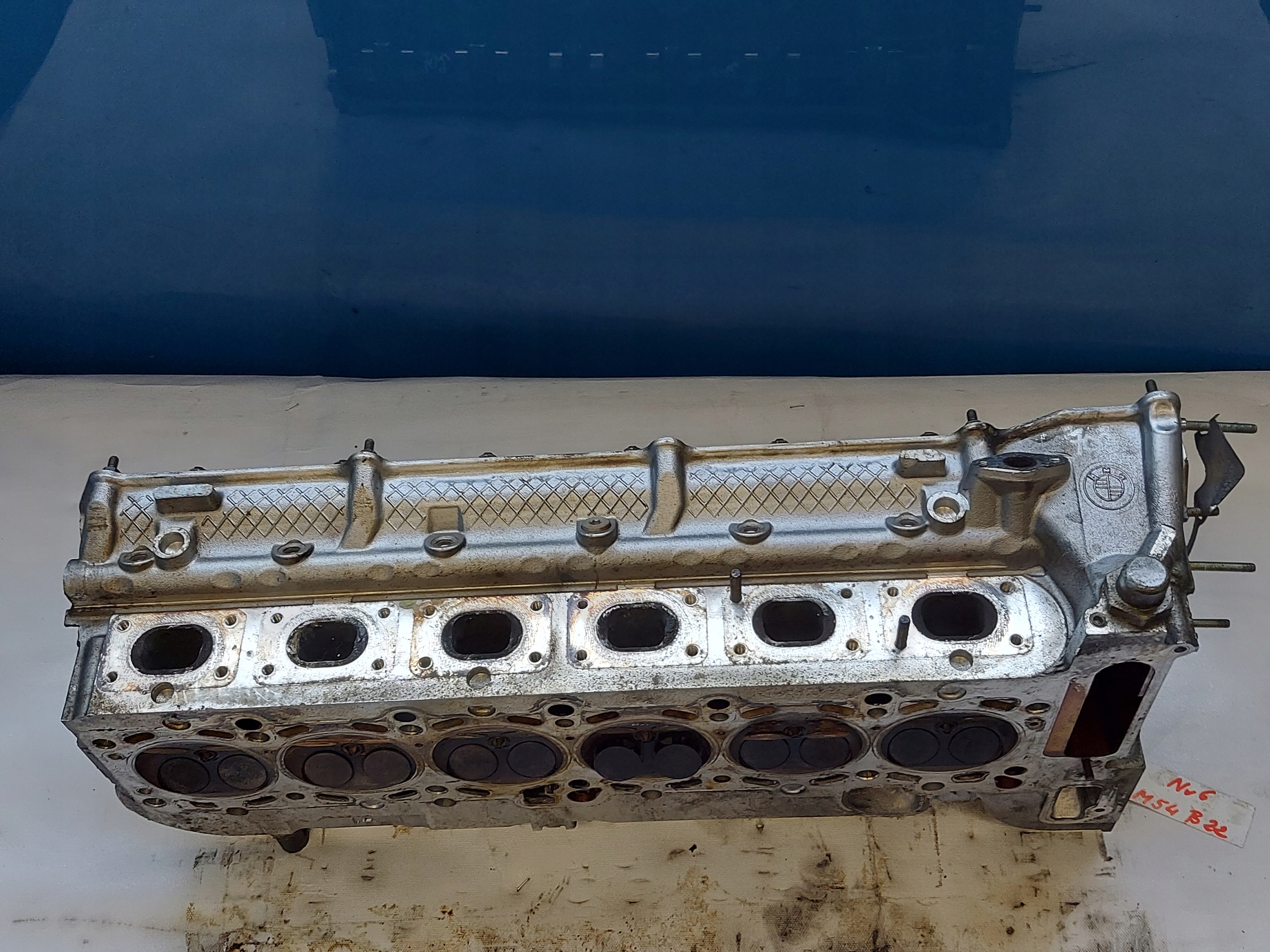 head. BMW E46 2.2 B 1436812