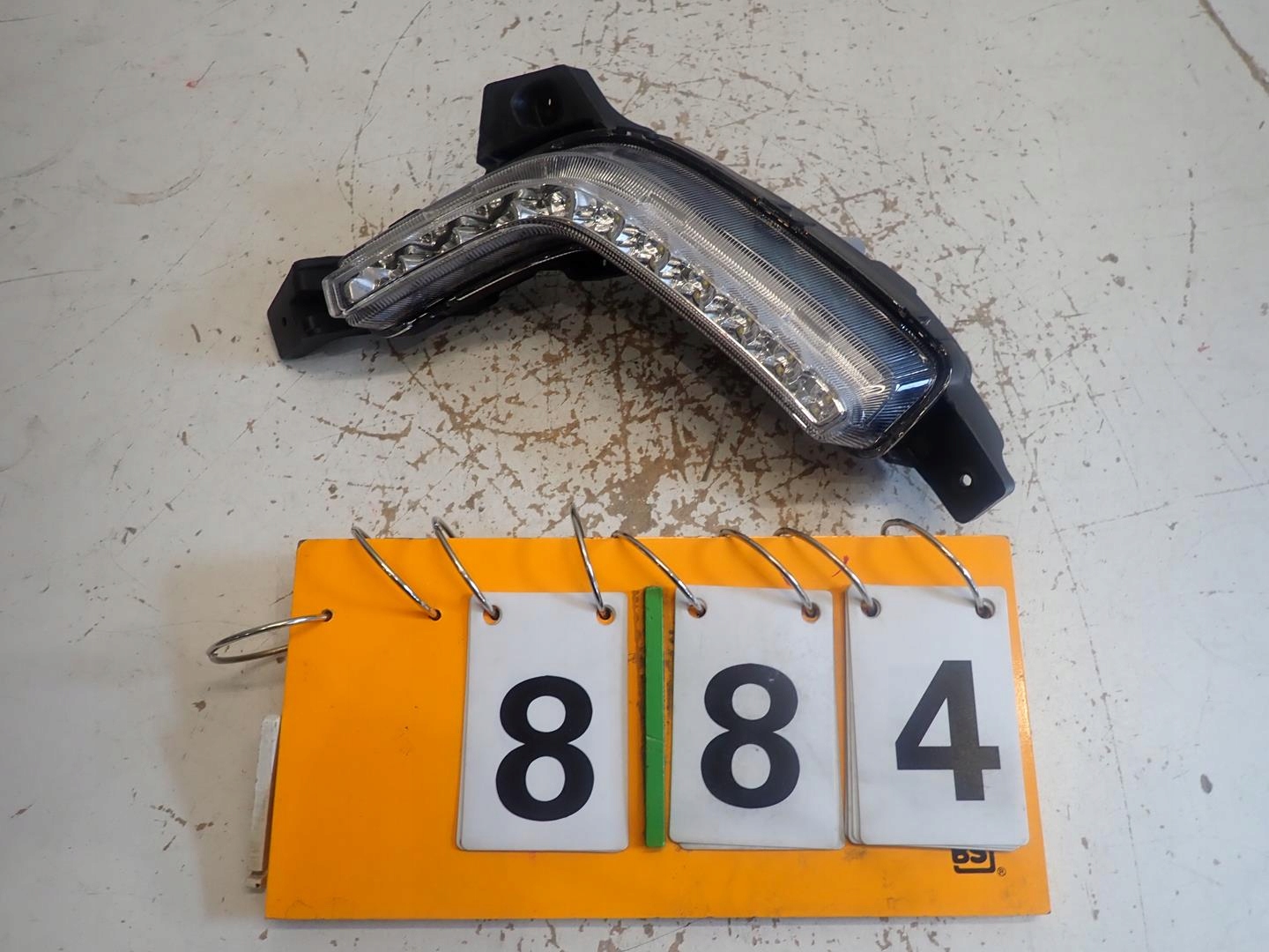 fog light left HYUNDAI I10 II 2014