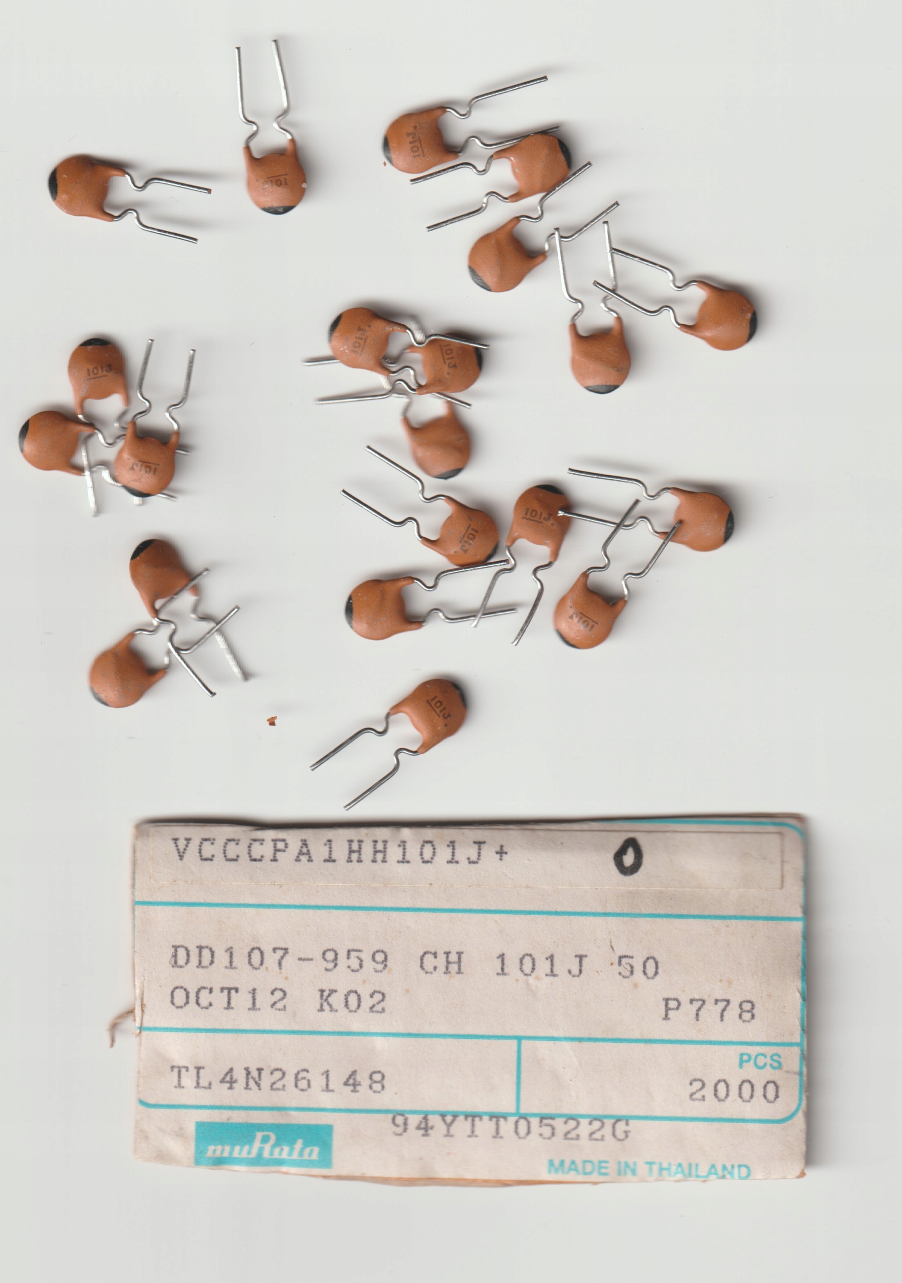 100x 100pF 50V 5% NP0 kond. ceramiczny THT Murata