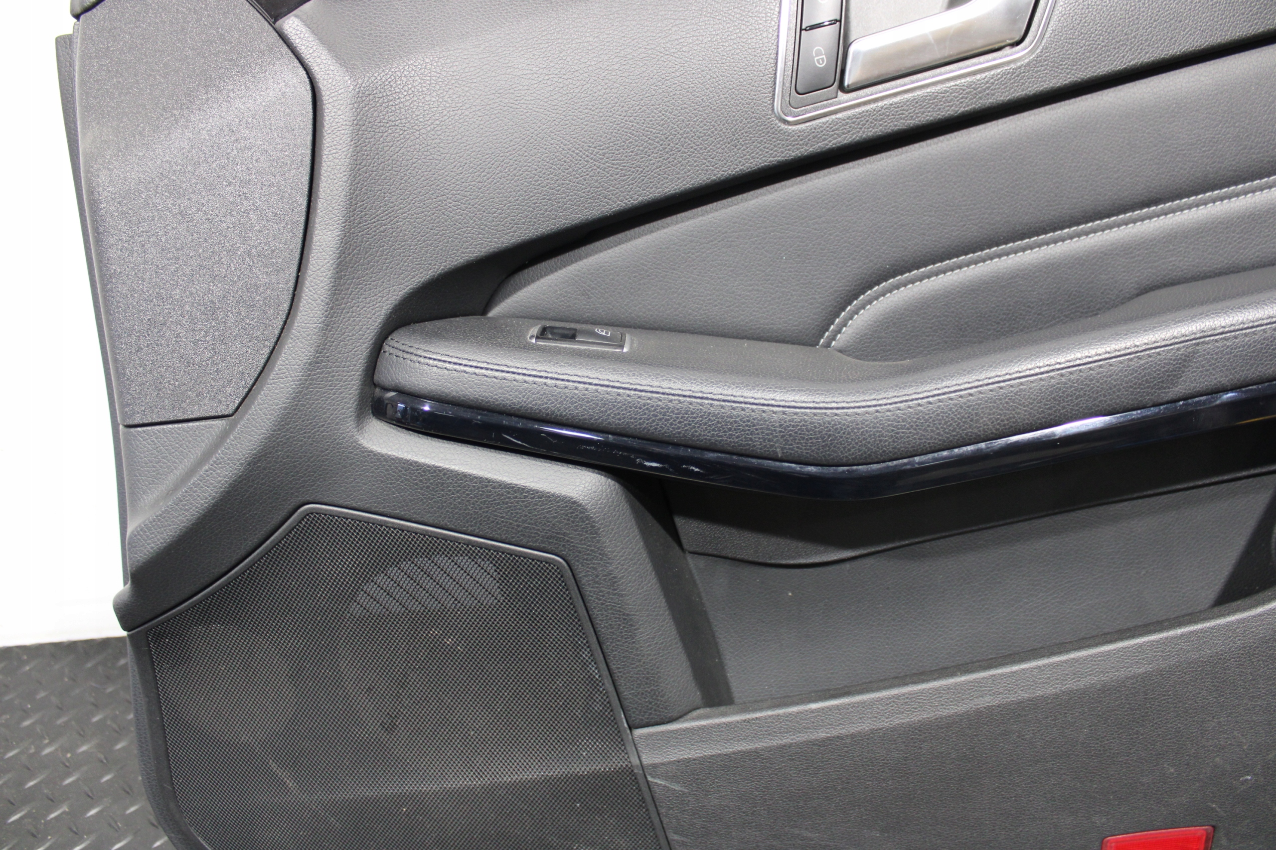 upholstery side door right front MERCEDES E-class W212 LIFT