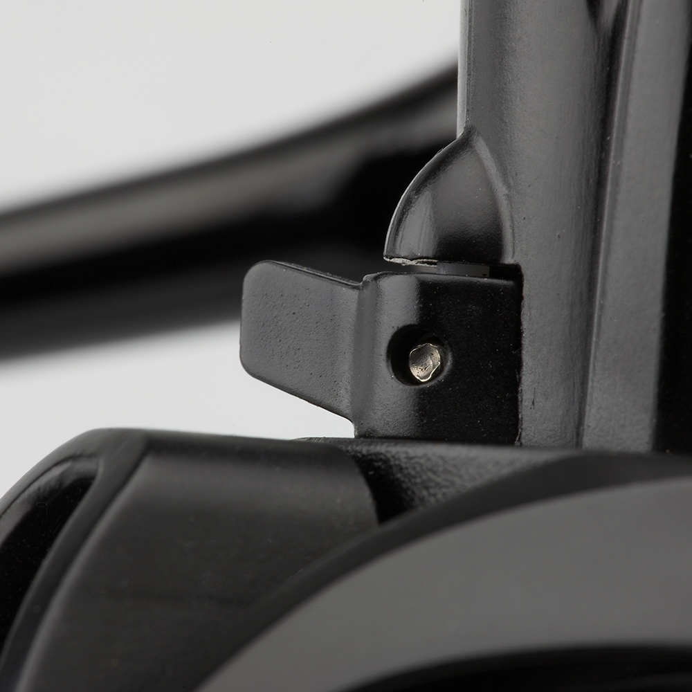 kołowrotek Prologic Element 6000 BF żyłka gratis Marka Prologic