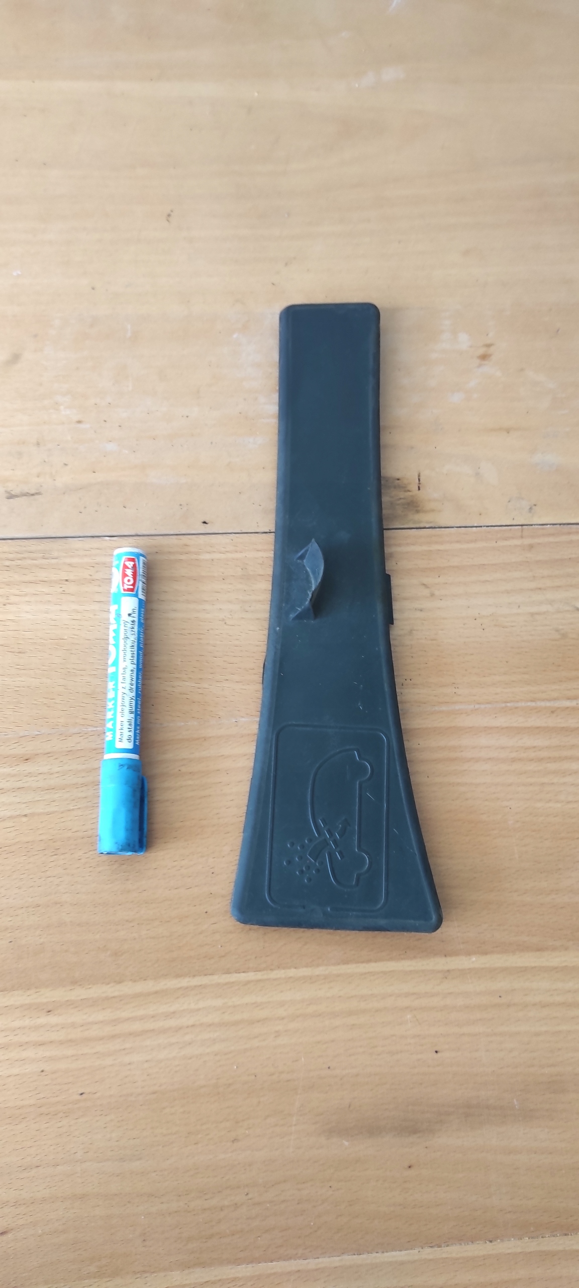 Blende Abdeckung Tankklappe Panzer CITROEN C2 9643597680