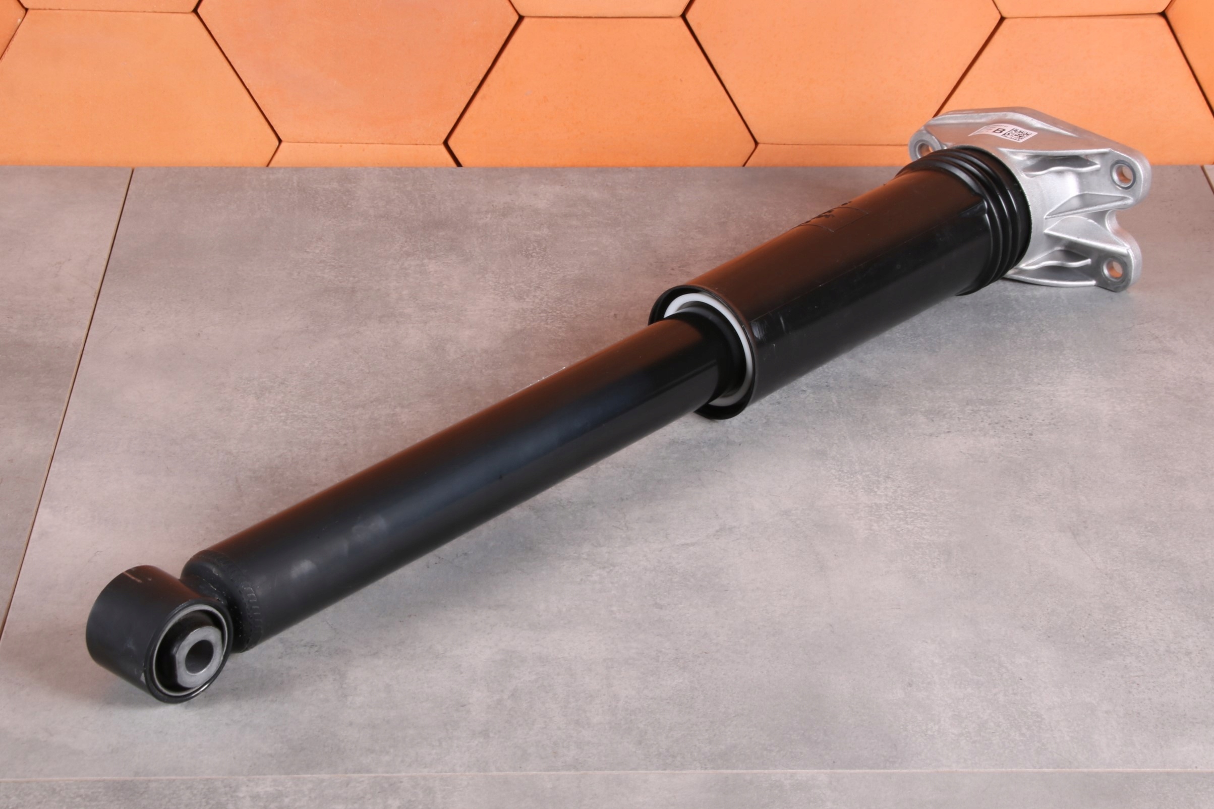 MINI COOPER F65 B38N B48N shock absorber right left rear part rear 5A31E35 88 km !!