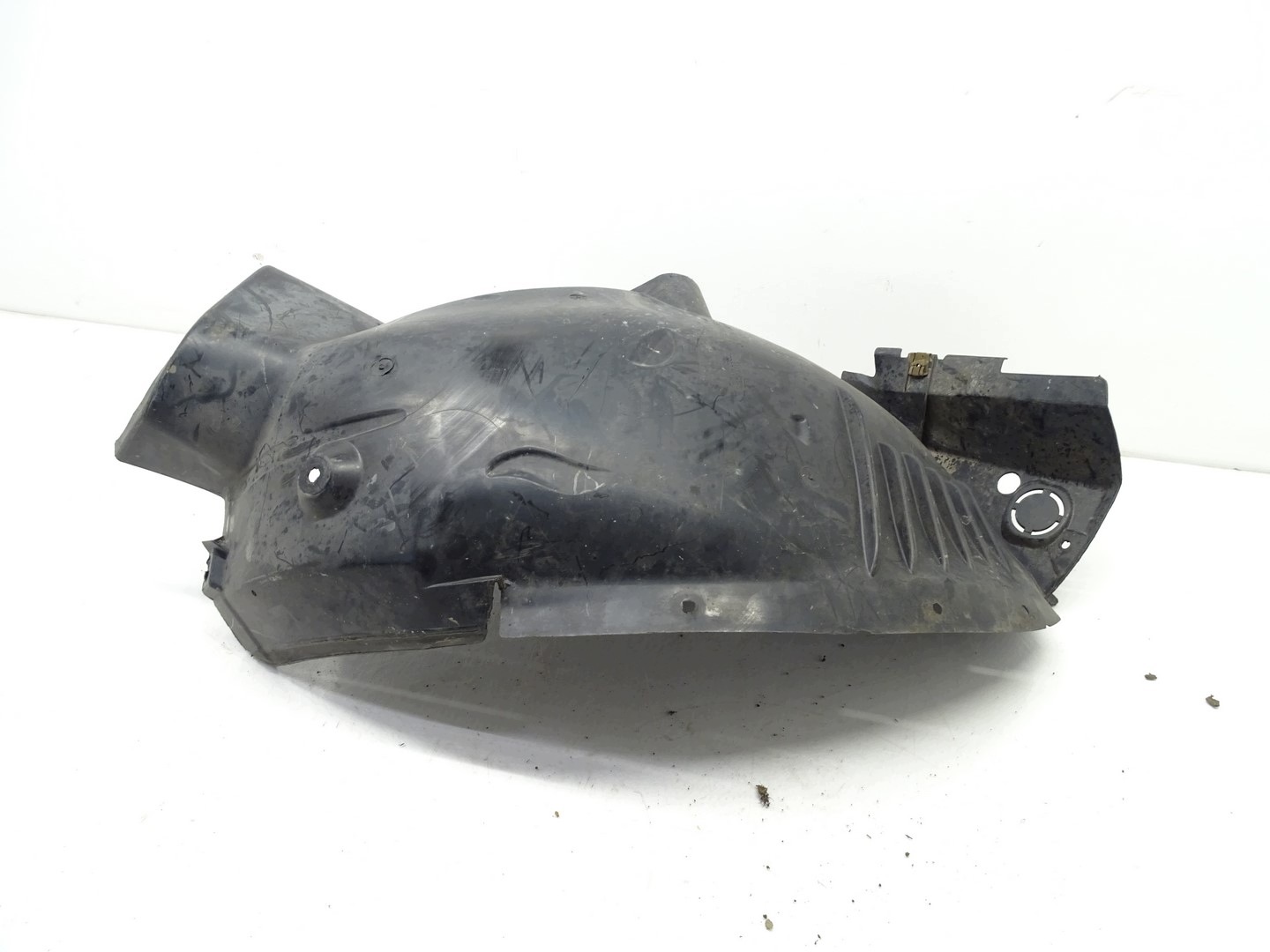 mudguard right front right front MERCEDES C W204 A2046984430