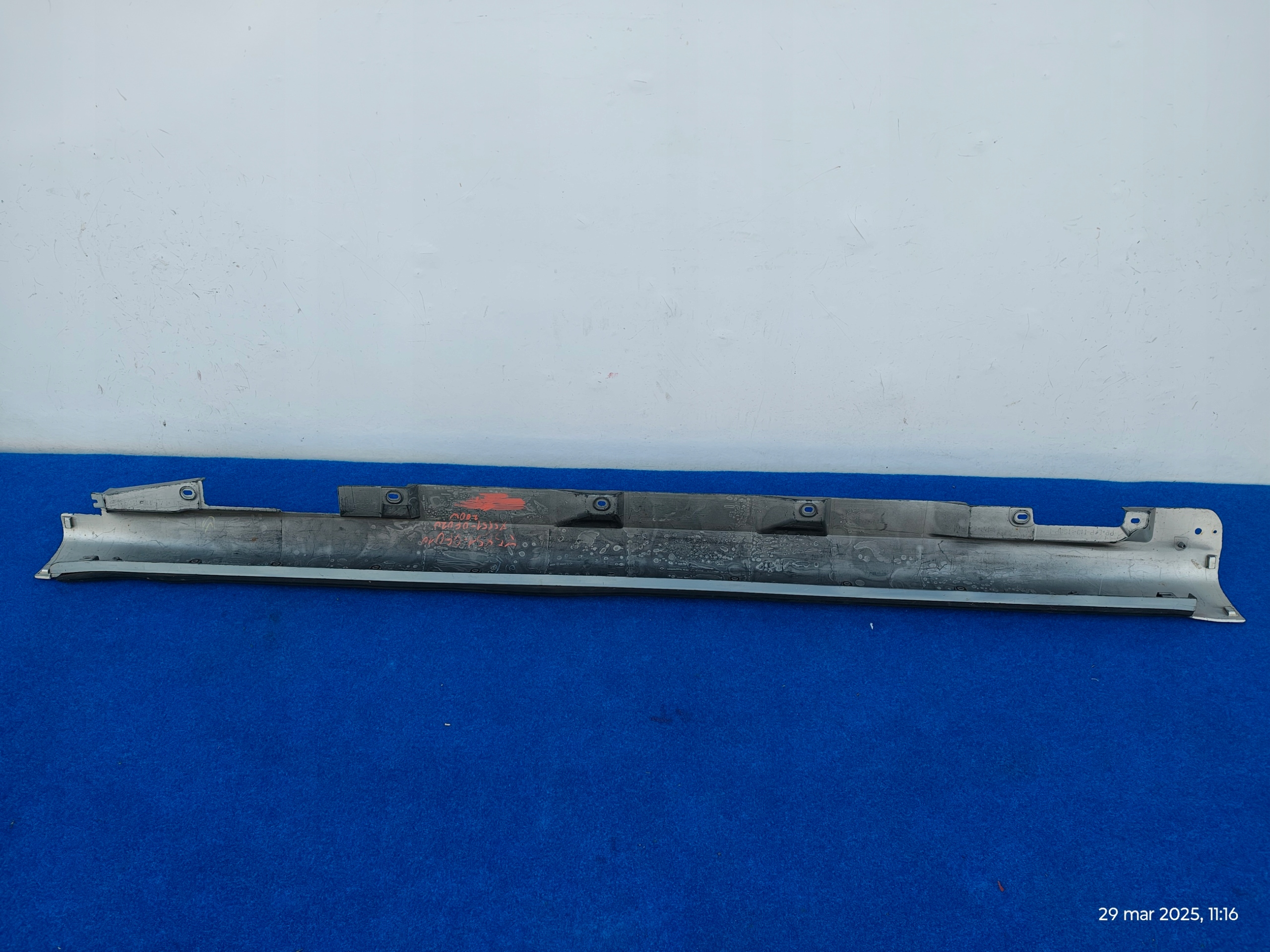 TOYOTA COROLLA VERSO 2004R+ right moulding threshold threshold right DN176