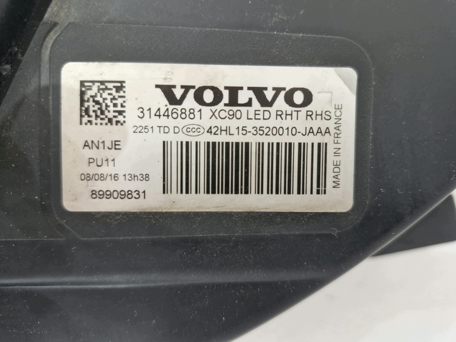 light right Volvo XC90 FULL LED Active High Beam 4 Moduly